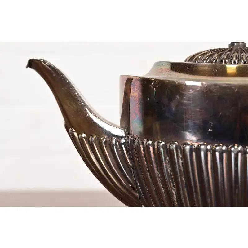 Tiffany & Co. Bouilloire ou cafetière en métal argenté de style Art Déco en vente 3