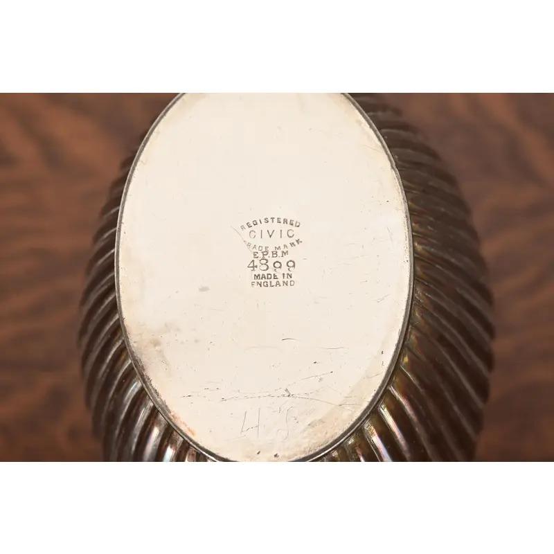 Tiffany & Co. Bouilloire ou cafetière en métal argenté de style Art Déco en vente 9