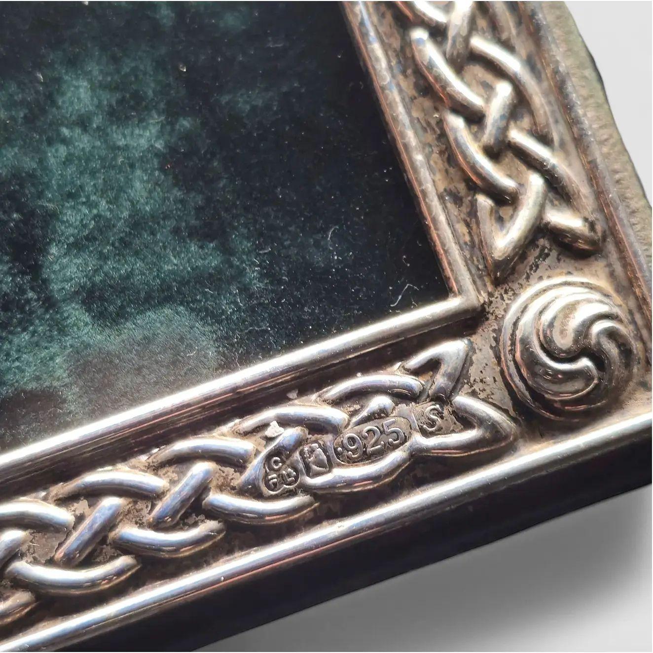 Tiffany & Co. Style Celtic Knot Sterling Silver Picture Frame For Sale 5