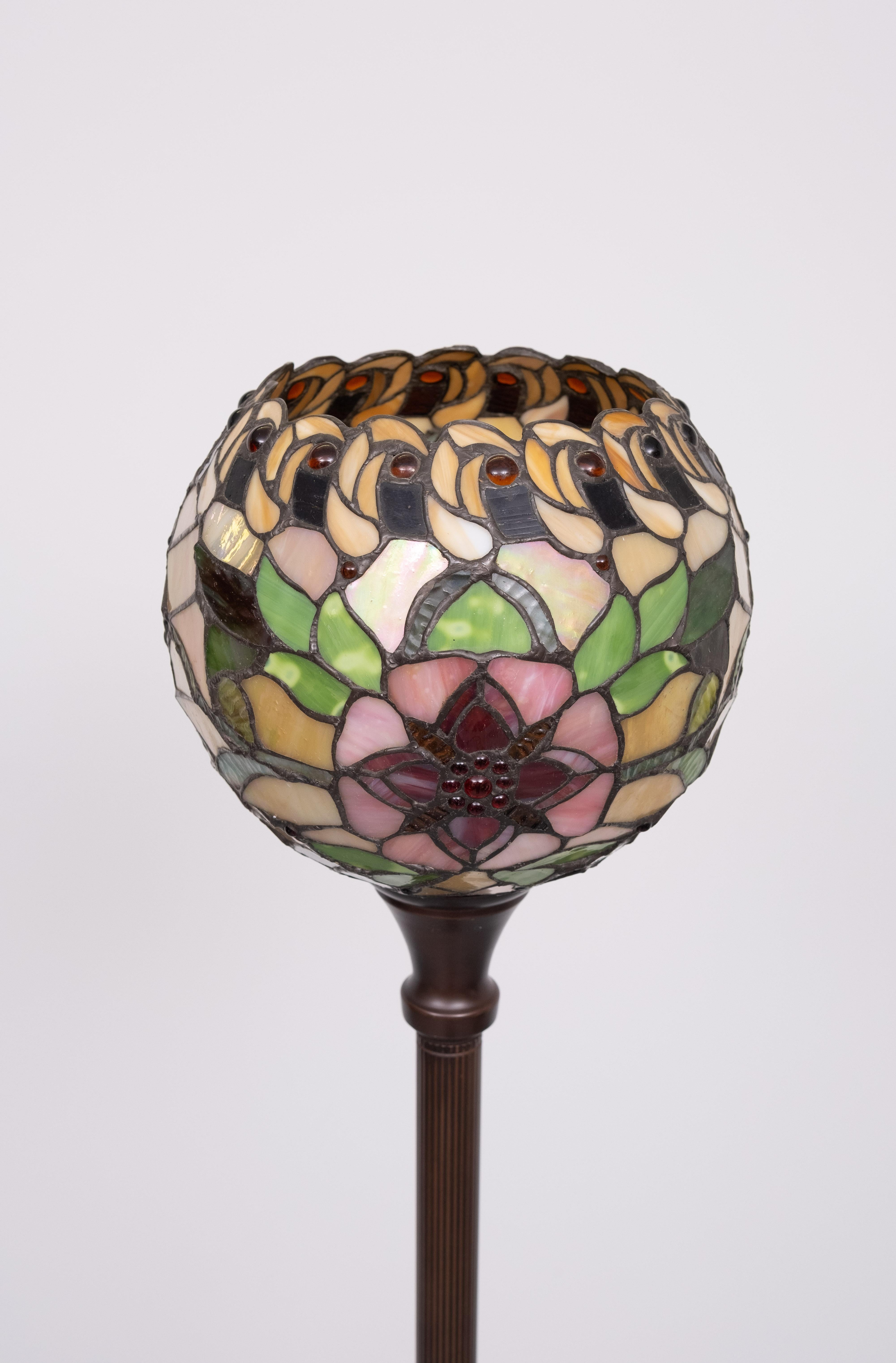 Tiffany & Co.  lámpara de pie estilo   Años 90 Francia Jugendstil en venta