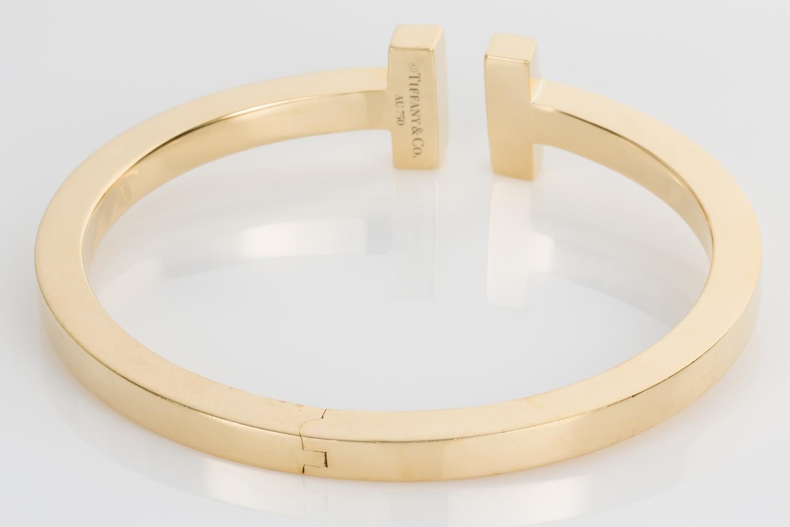Tiffany & Co. T 18 Karat Yellow Gold Bangle In Excellent Condition In QLD , AU