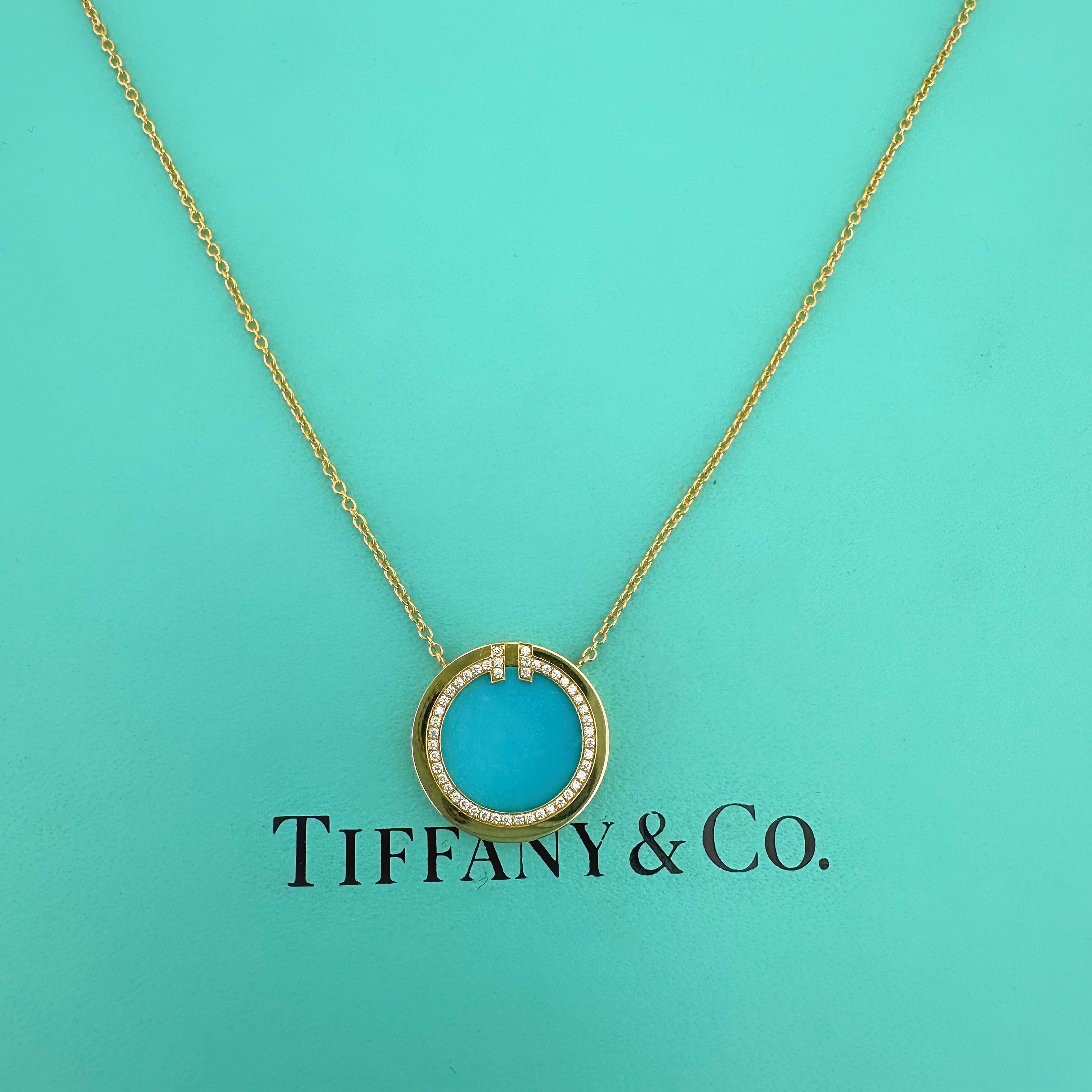 Collar Colgante Círculo Tiffany & Co T Diamante y Turquesa Oro Amarillo 18k Corte redondo en venta