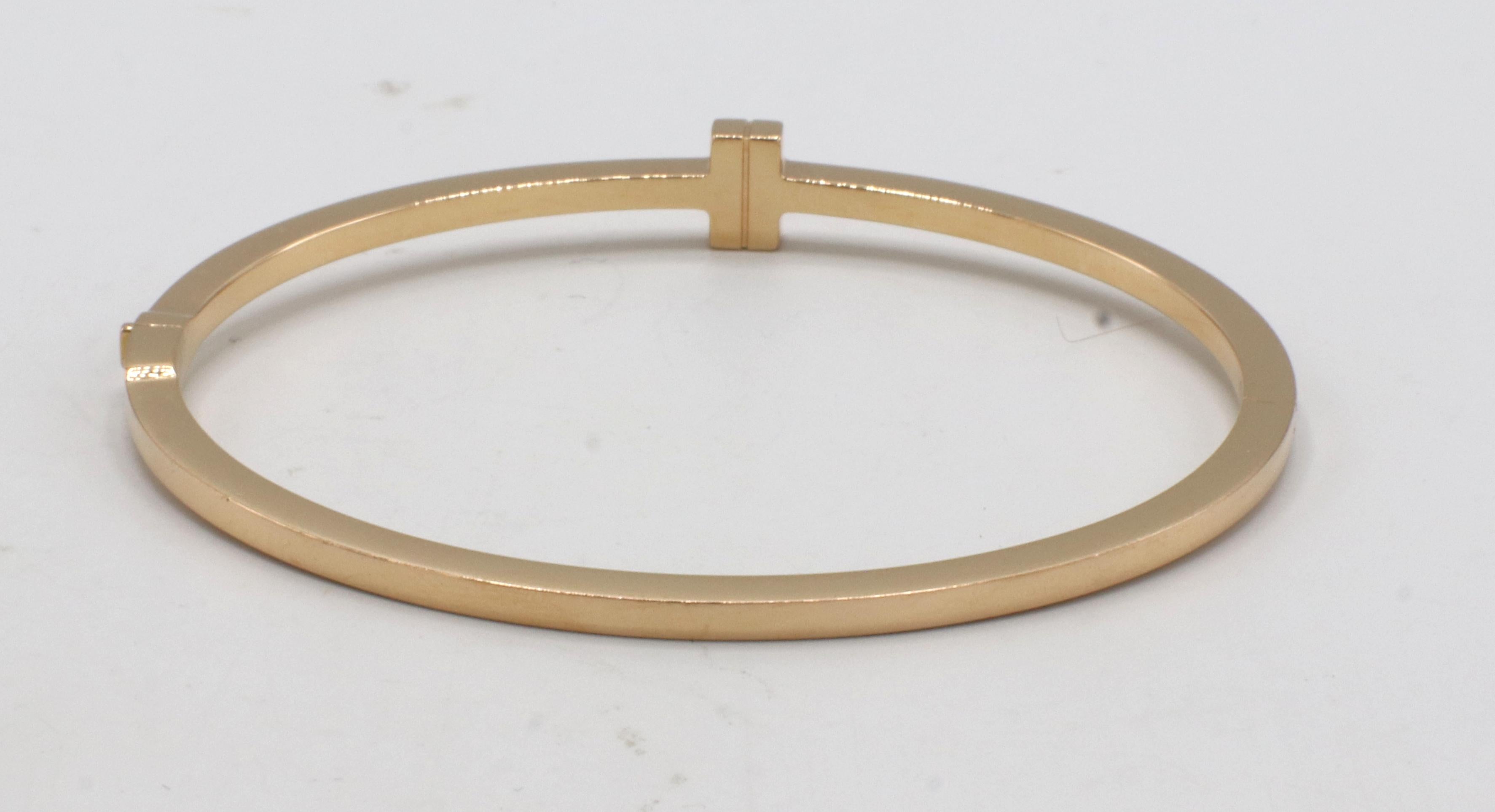 Round Cut Tiffany & Co. T Diamond Hinged Wire Bangle in 18k Rose Gold