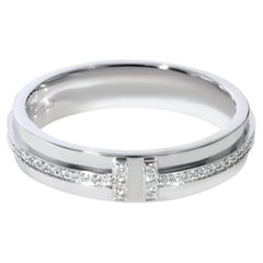 Tiffany & Co. Anello con diamante T in oro bianco 18k 0,13 Ctw