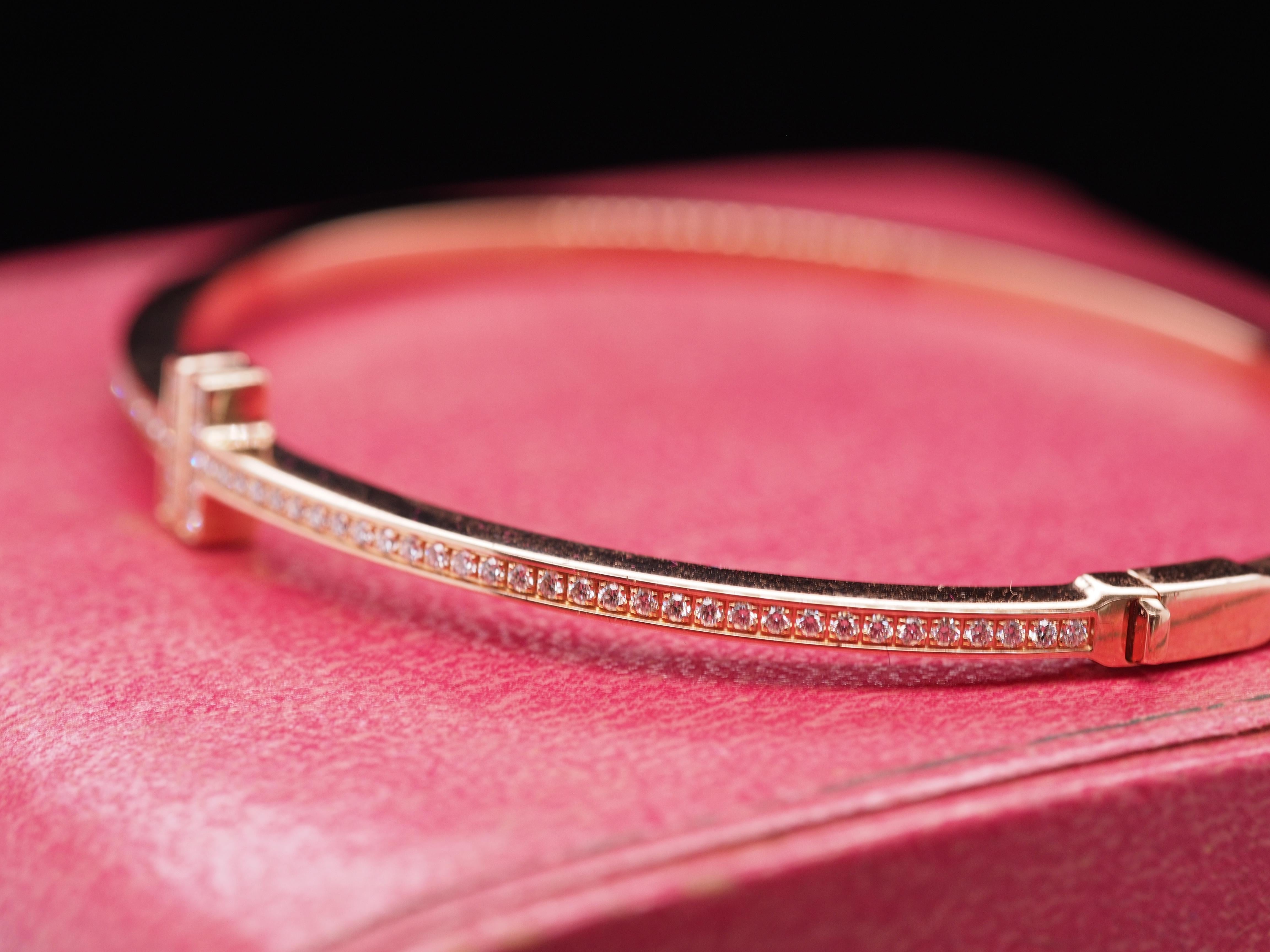 Tiffany & Co. T Gold-Diamant-Armreif mit Scharnier aus 18 Karat Roségold 3