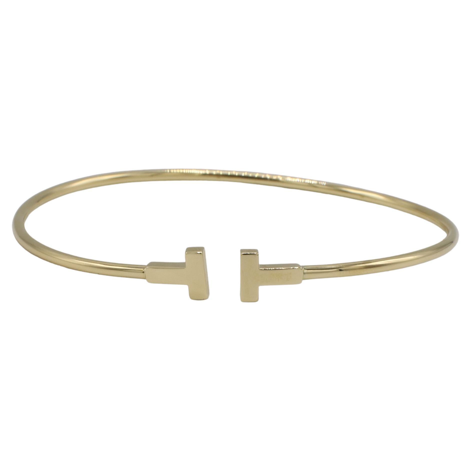 Tiffany & Co. T. Narrow Wire 18 Karat Yellow Gold Bangle Bracelet
