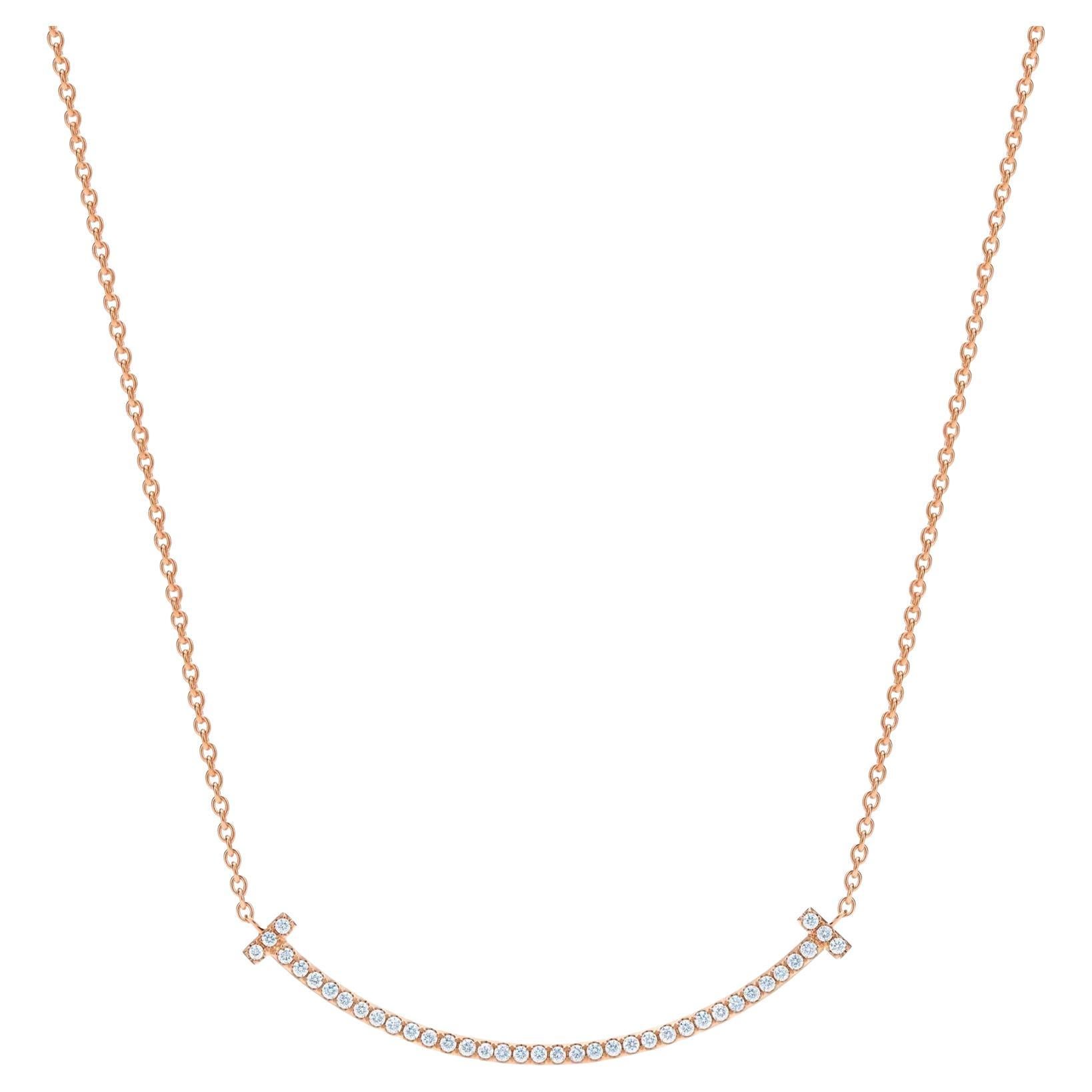 Tiffany
co T Smile Pendant in Rose Gold with Diamonds