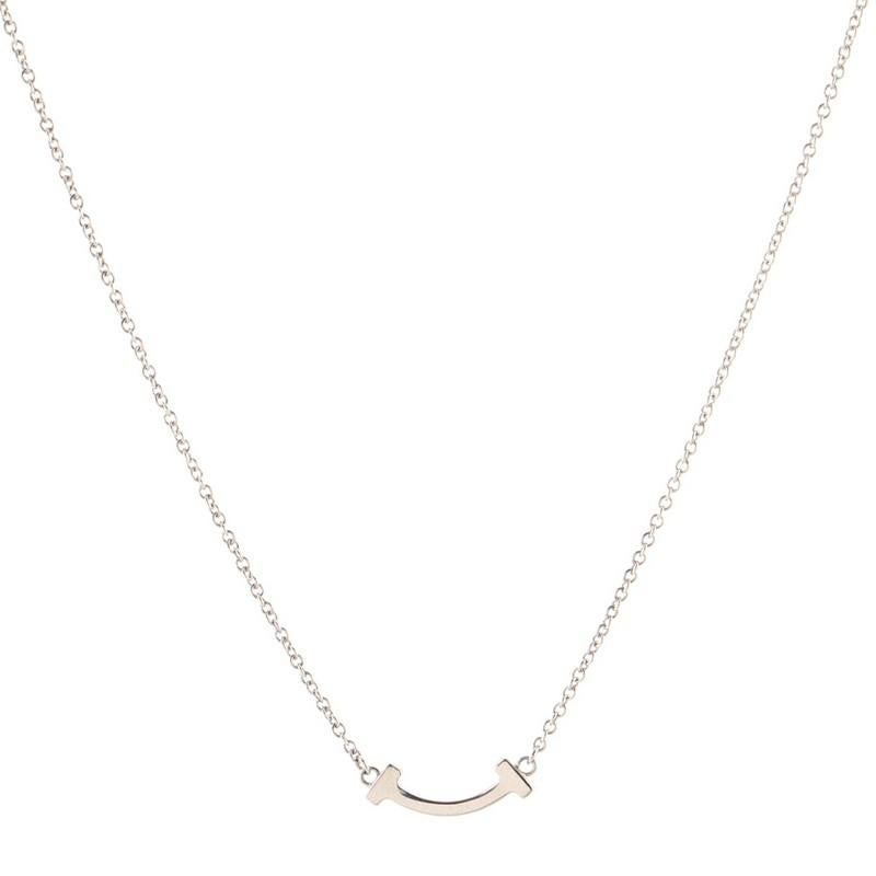 Smile Pendant Necklace 18K White Gold 