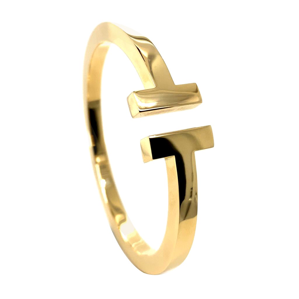 Tiffany 
Co. ‘
T
 Square Bracelet 18 Karat Yellow Gold