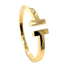 Tiffany & Co. ‘'T' Square Bracelet 18 Karat Yellow Gold