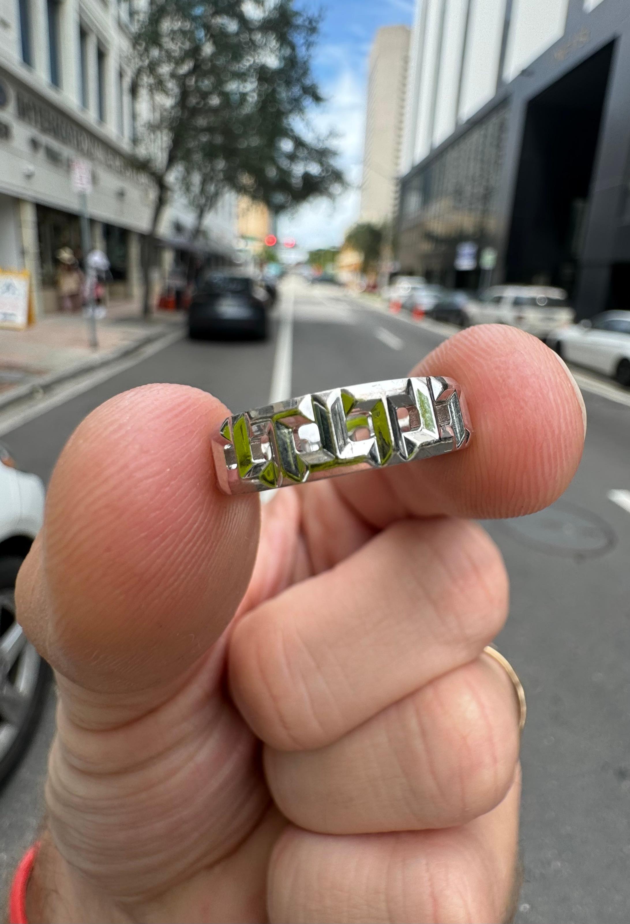 Tiffany & Co. T True Wide Ring in 18k White Gold Size 8 In Excellent Condition In MIAMI, FL