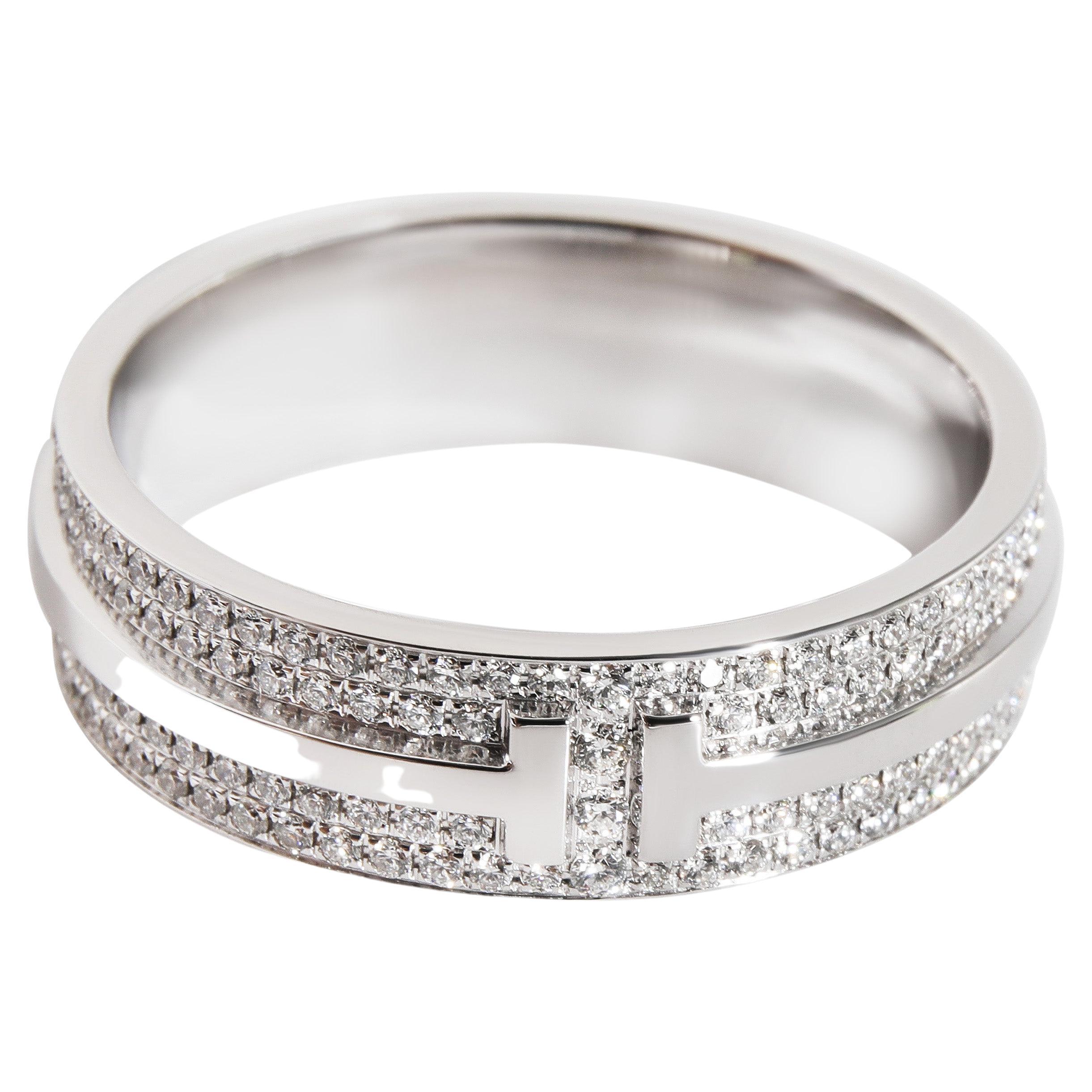 Tiffany & Co. Large bague T en or blanc 18 carats avec pavé de diamants 0,63 carat en vente