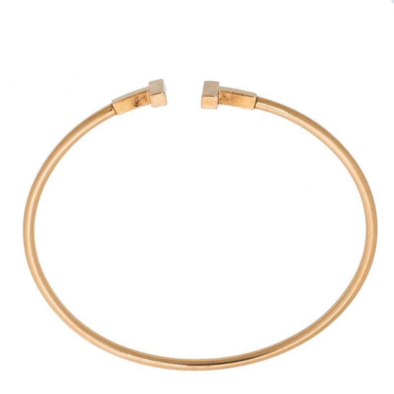 Tiffany & Co. T Wire 18K Rose Gold Bracelet In Good Condition In Dubai, Al Qouz 2