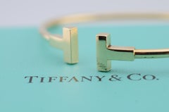 Tiffany & Co. T Wire Bangle in 18K Yellow Gold