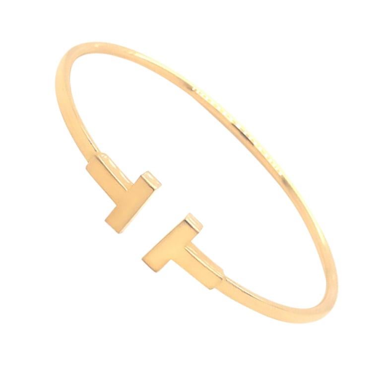 Tiffany T Narrow Wire Bracelet in 18K Gold, Medium