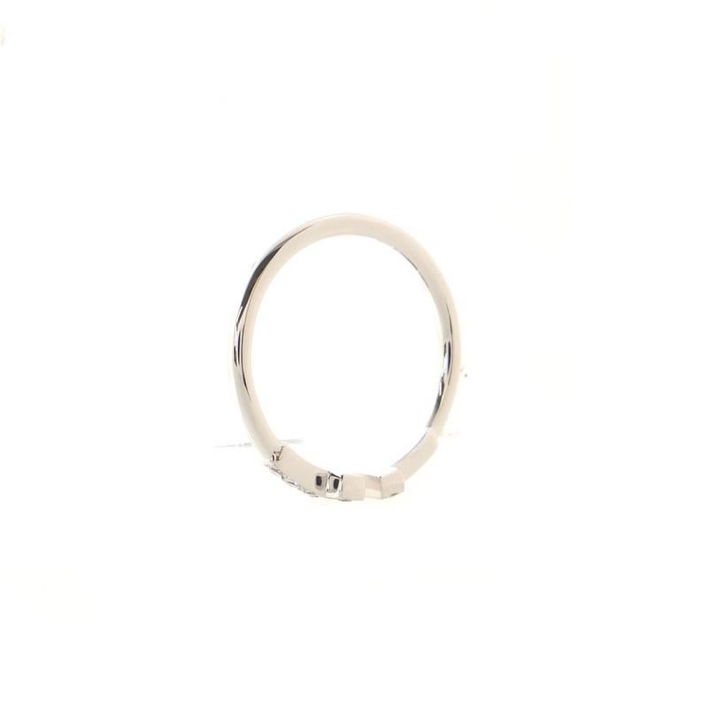 Condition: Great. Minor wear throughout.
Accessories: No Accessories
Measurements: Size: 6.25 - 53, Width: 1.60 mm
Designer: Tiffany & Co.
Model: T Wire Ring 18K White Gold with Diamonds
Exterior Color: White Gold
Item Number: 84401/4
