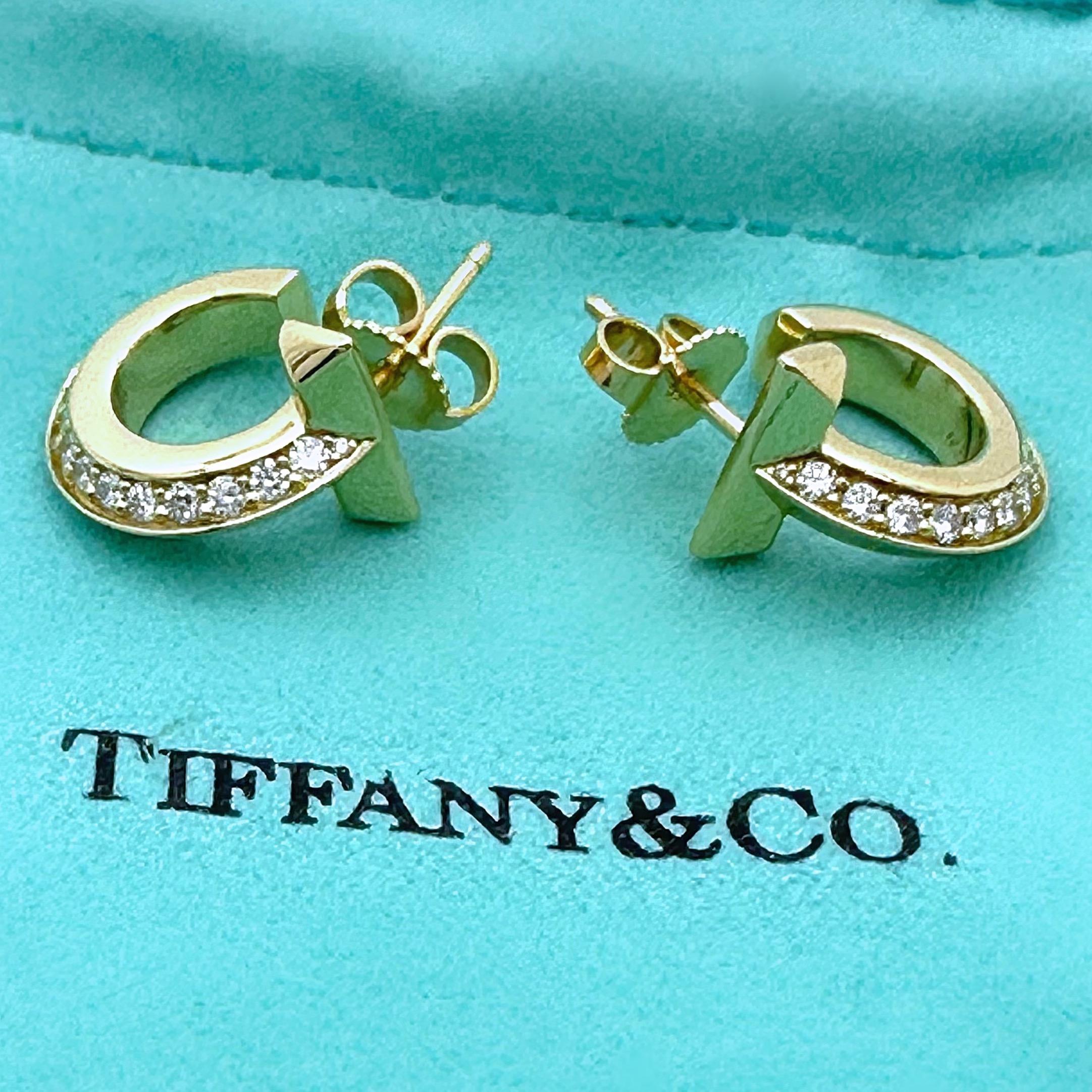 Tiffany & Co. T1 Diamant-Reifenohrringe aus 18kt Gelbgold Extra Klein (Rundschliff)