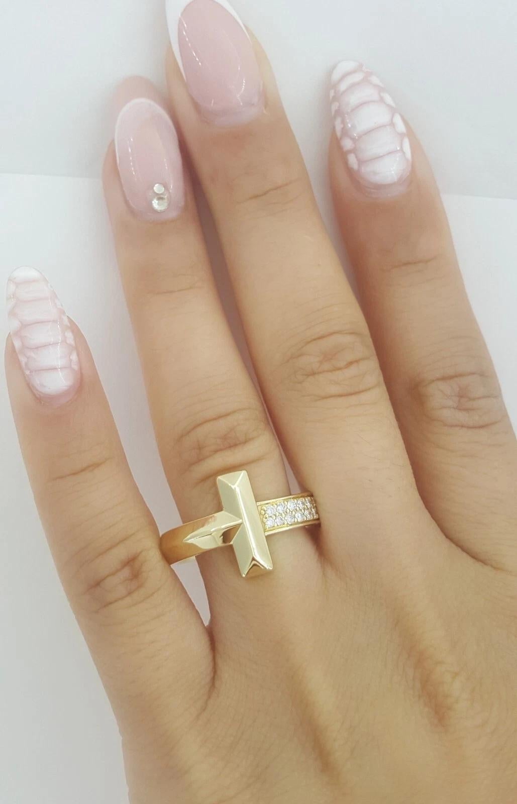 Taille ronde Tiffany & Co. Bague T1 en or jaune 18 carats, 0.24 carats en vente