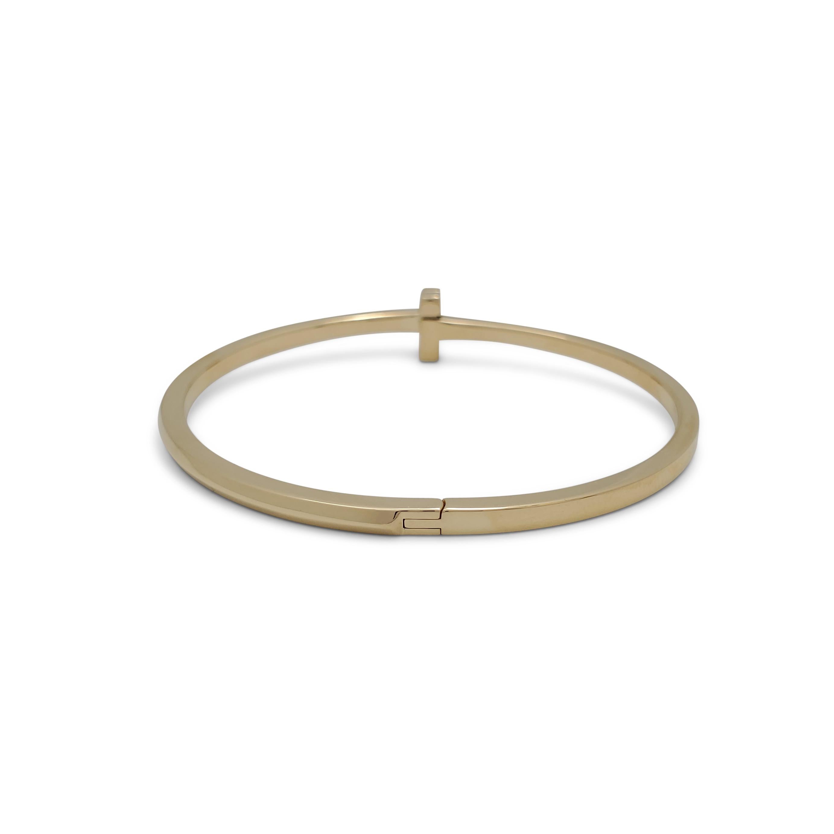 Tiffany & Co. ' T1' Yellow Gold Narrow Hinged Bangle In Excellent Condition In New York, NY