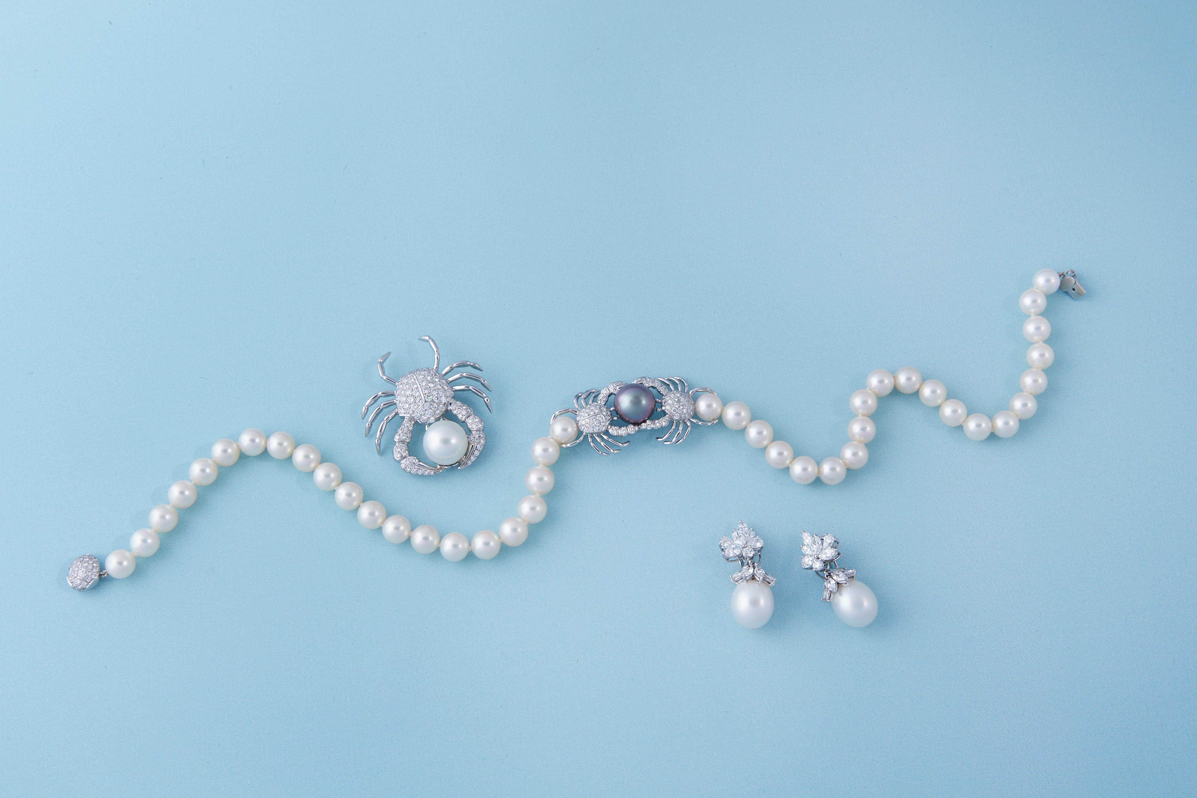 Round Cut Tiffany & Co. Tahitian Pearl and Diamond Crab Necklace