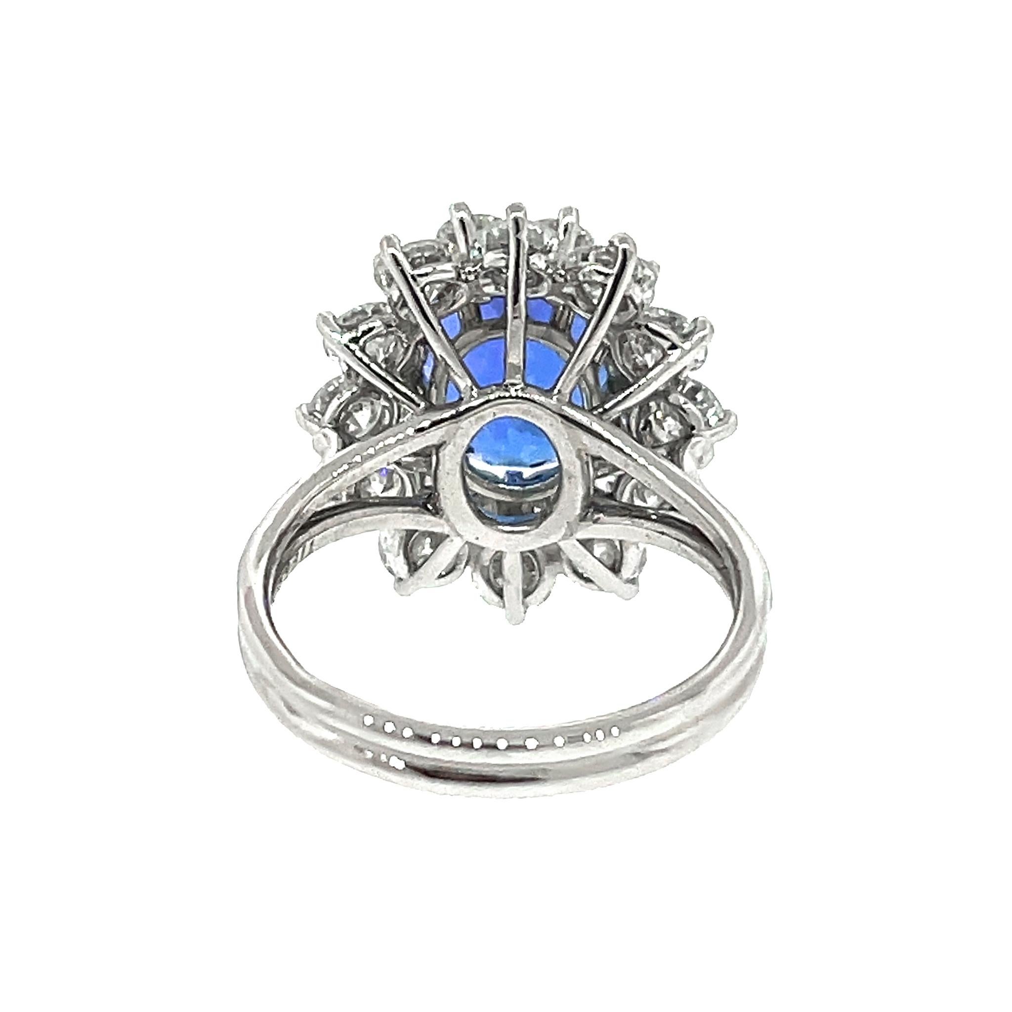 Tiffany & Co. Tansanit und Diamantring aus Platin (Ovalschliff)