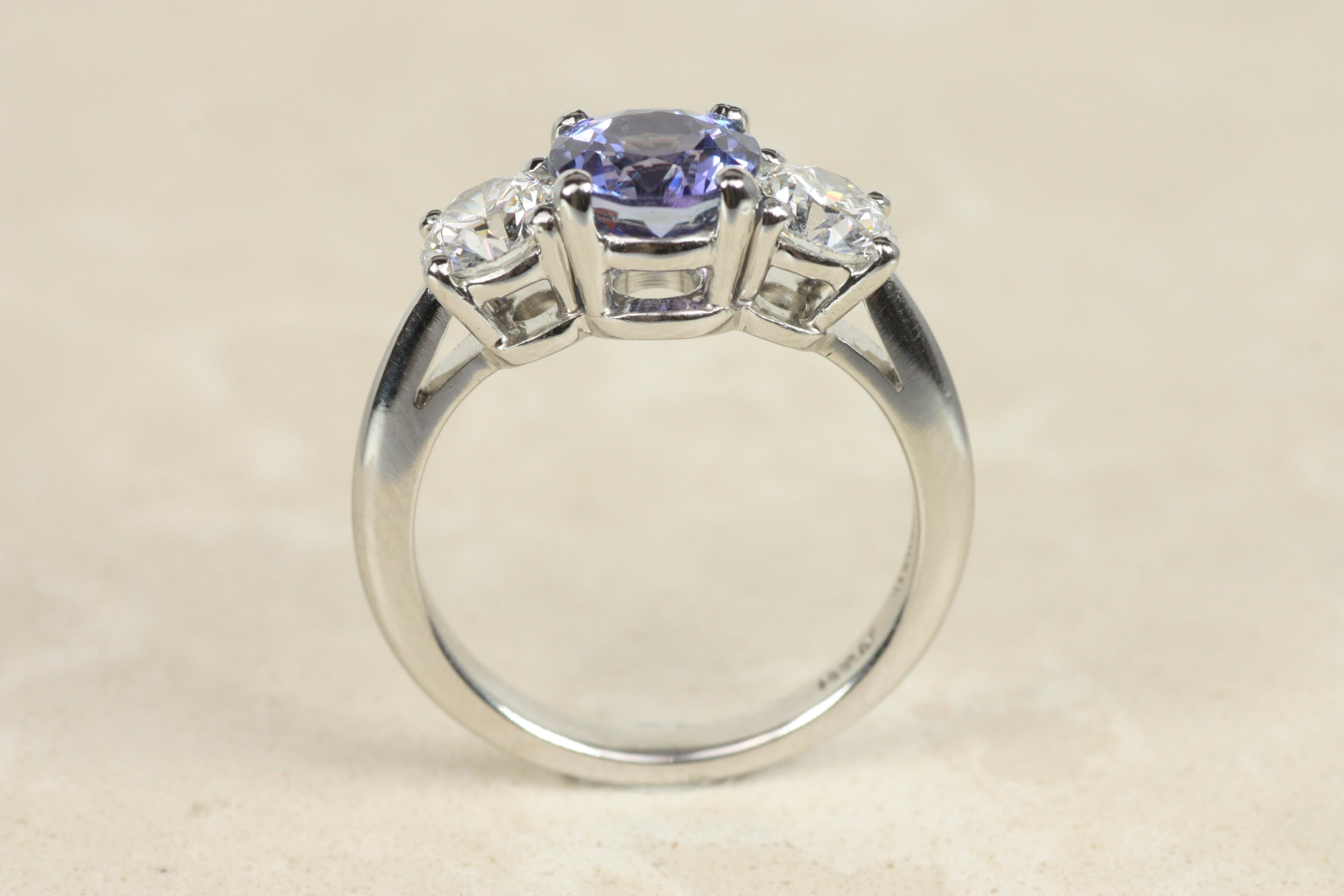De las mujeres Tiffany & Co. Tanzanita Diamante 3 Piedras Anillo Platino, Compromiso No Tradicional en venta