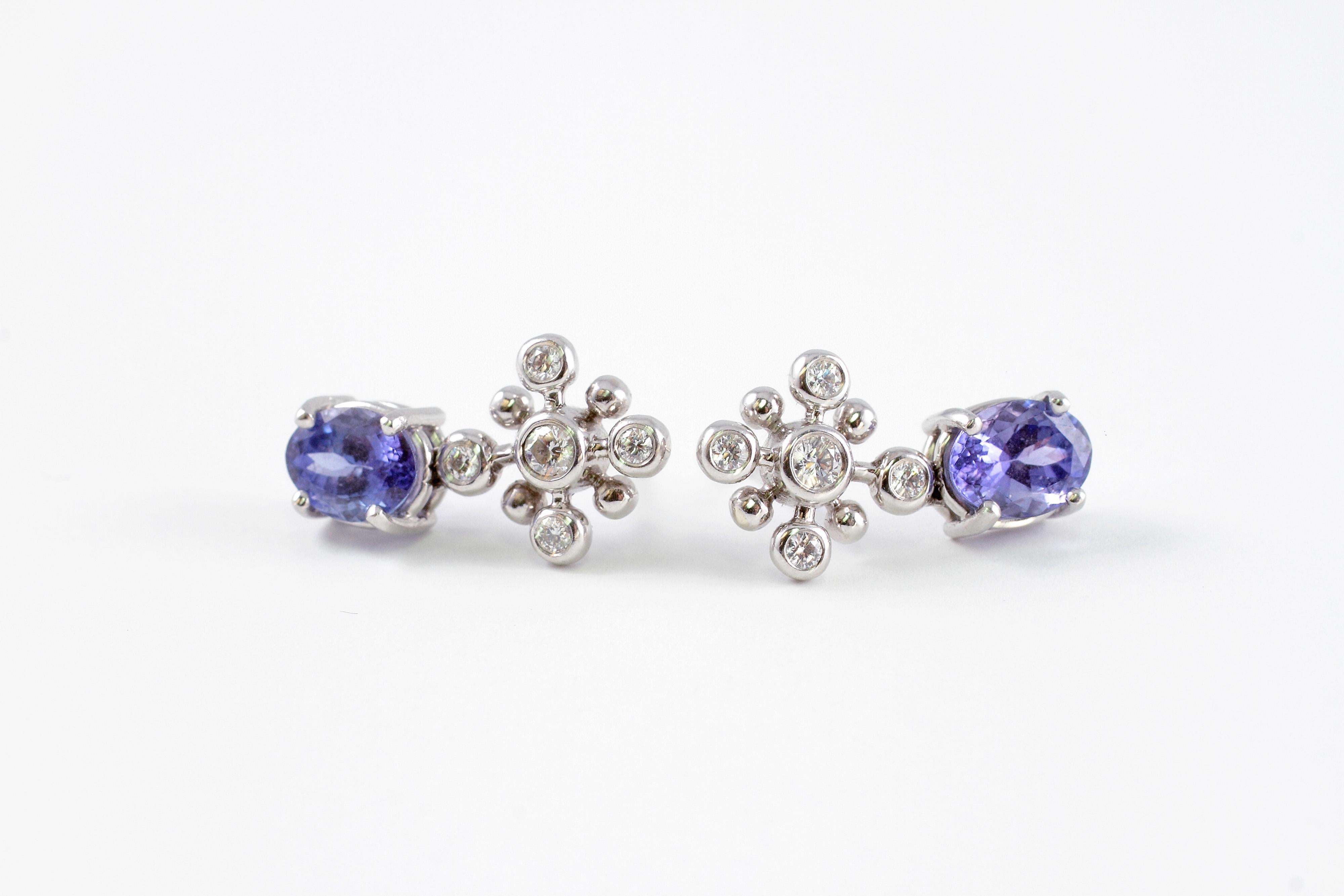 Women's Tiffany & Co. 2.50 Carat Tanzanite Diamond Plat Earrings 