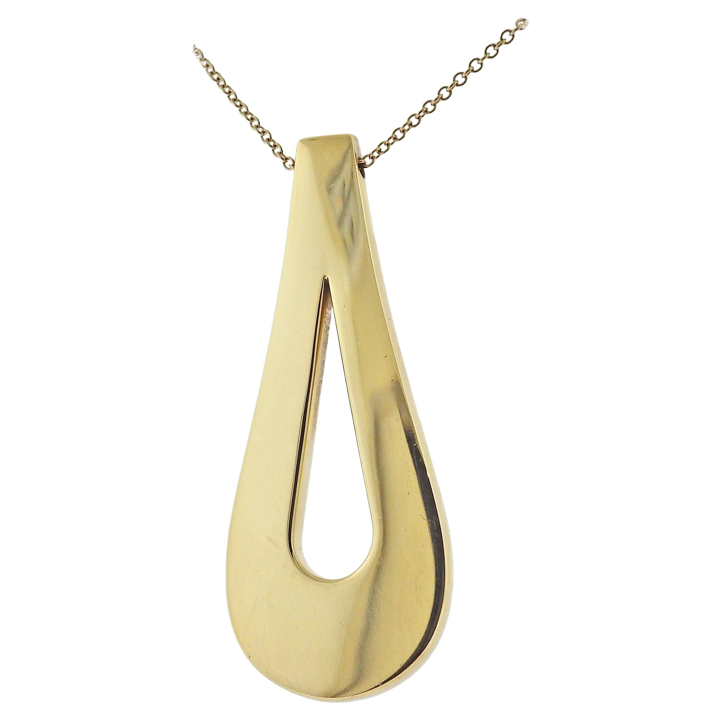 Tiffany & Co Teardrop Gold Pendant Necklace For Sale