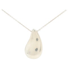 Silver Pendant Necklaces