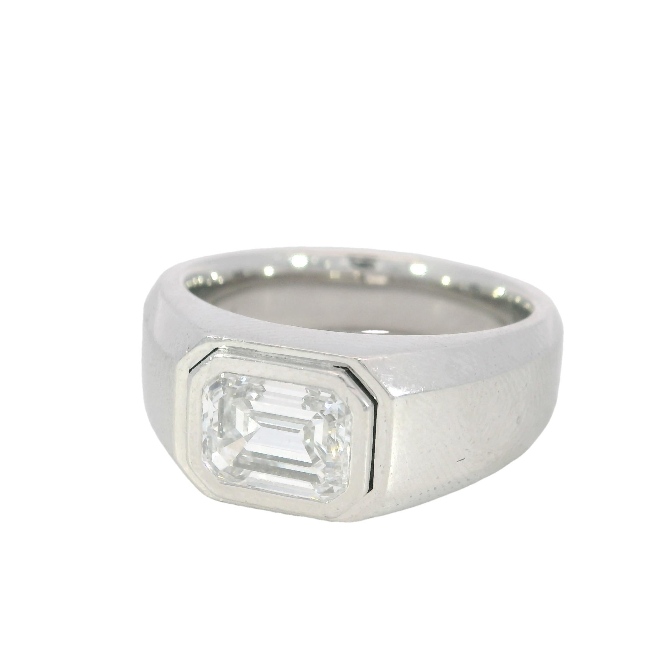 Tiffany & Co. The Charles Setting Men's Engagement Ring Platinum 1.71ct Center In Good Condition For Sale In Fairfield, CT