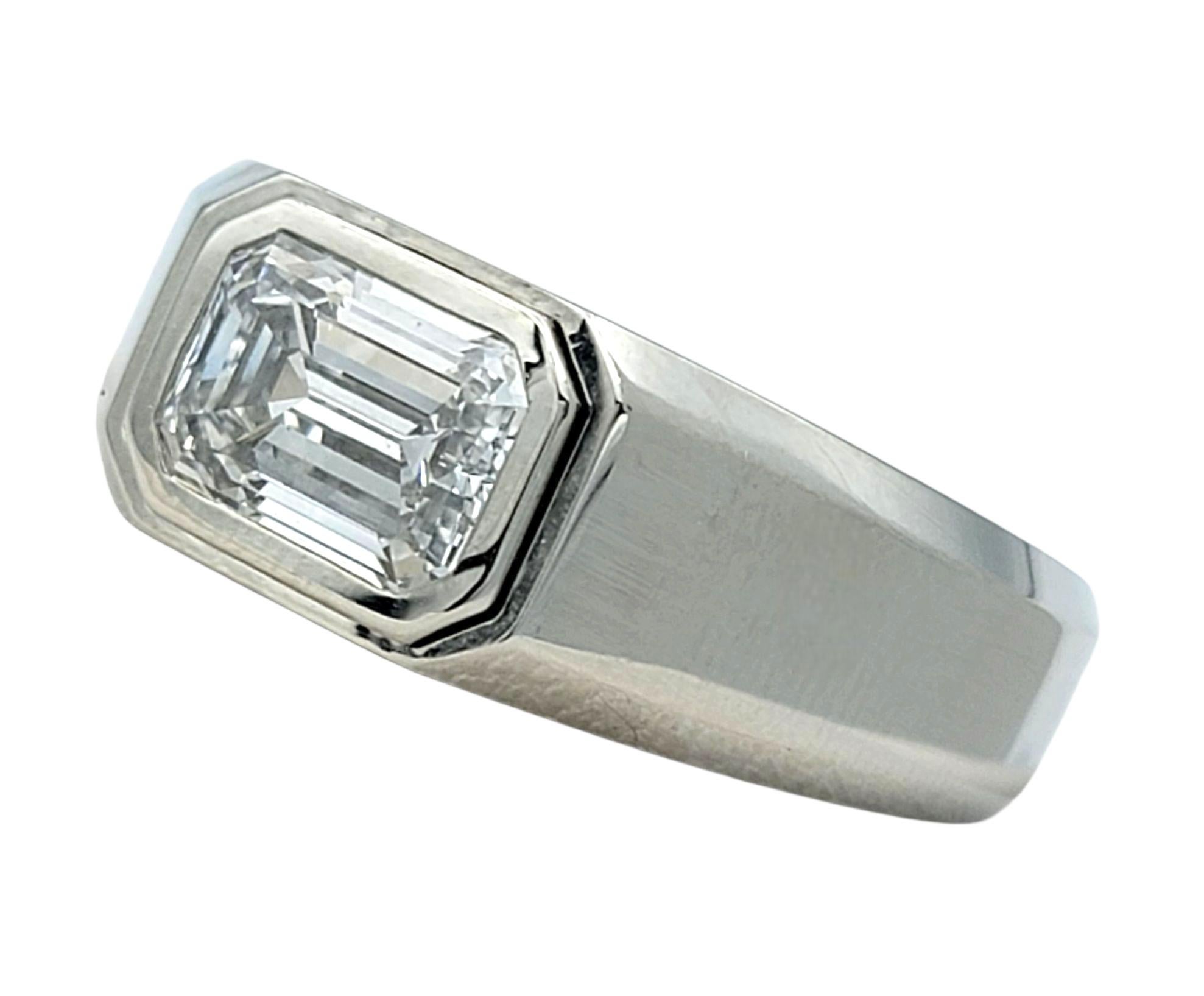 Tiffany & Co The Charles Tiffany Setting Mens 1.71 Carat Diamond Engagement Ring (Smaragdschliff) im Angebot
