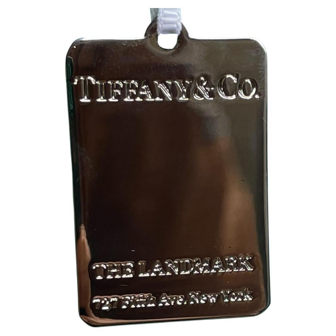 Moderno Tiffany & Co. Charm in edizione limitata The Landmark in vendita