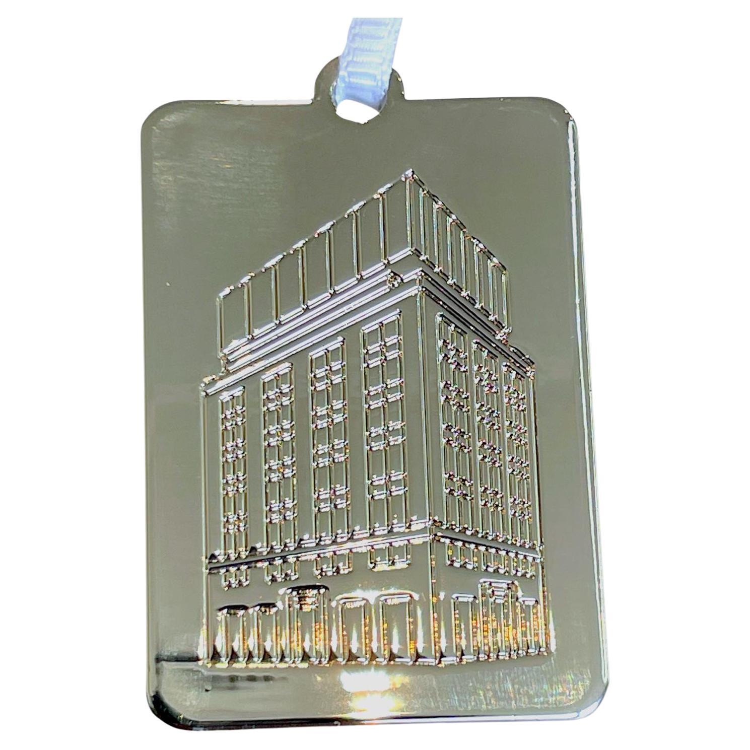 Tiffany & Co. Charm in edizione limitata The Landmark in vendita