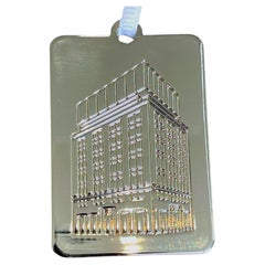 Tiffany & Co. Charm in edizione limitata The Landmark