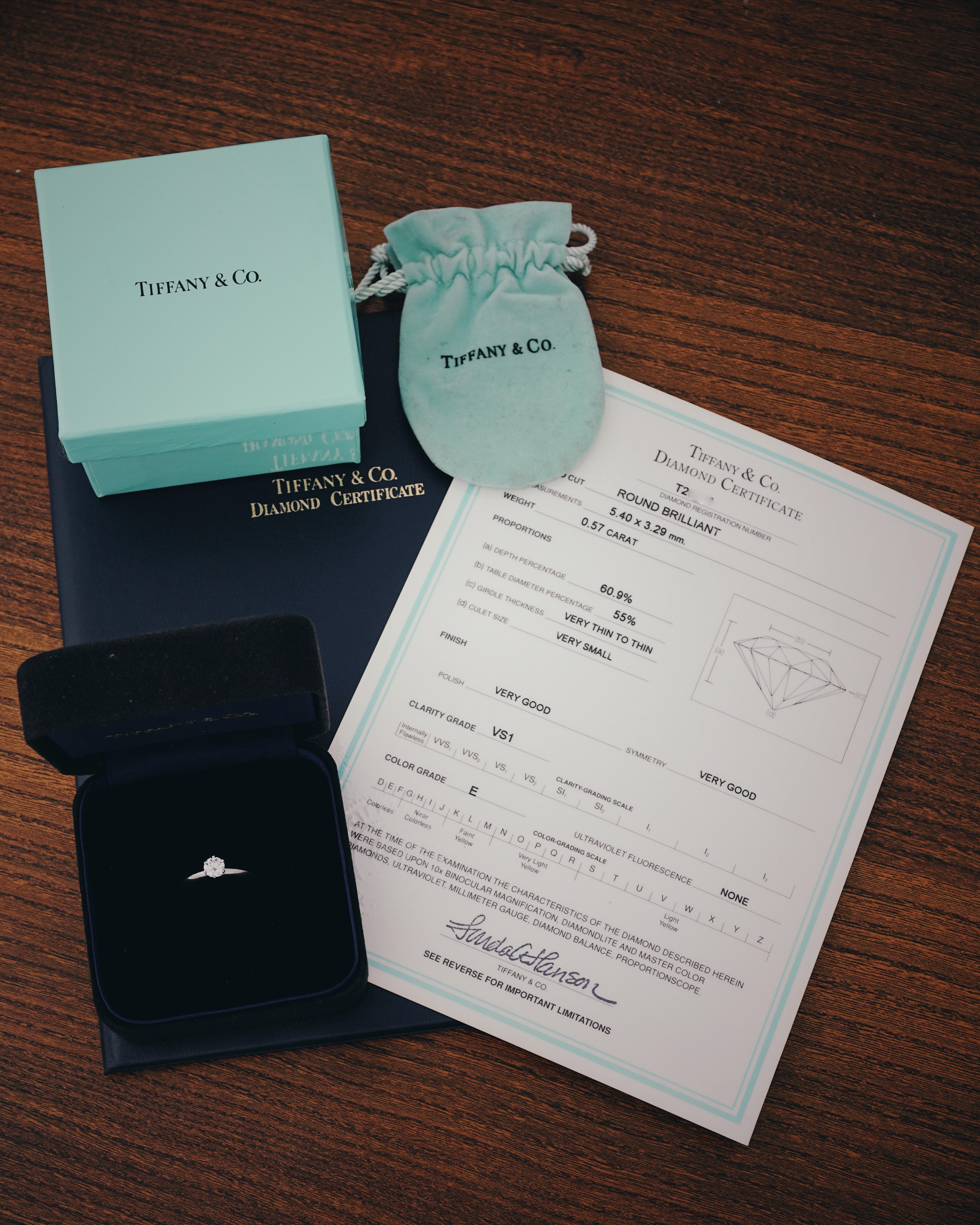 Tiffany & Co., Anello con diamante solitario 