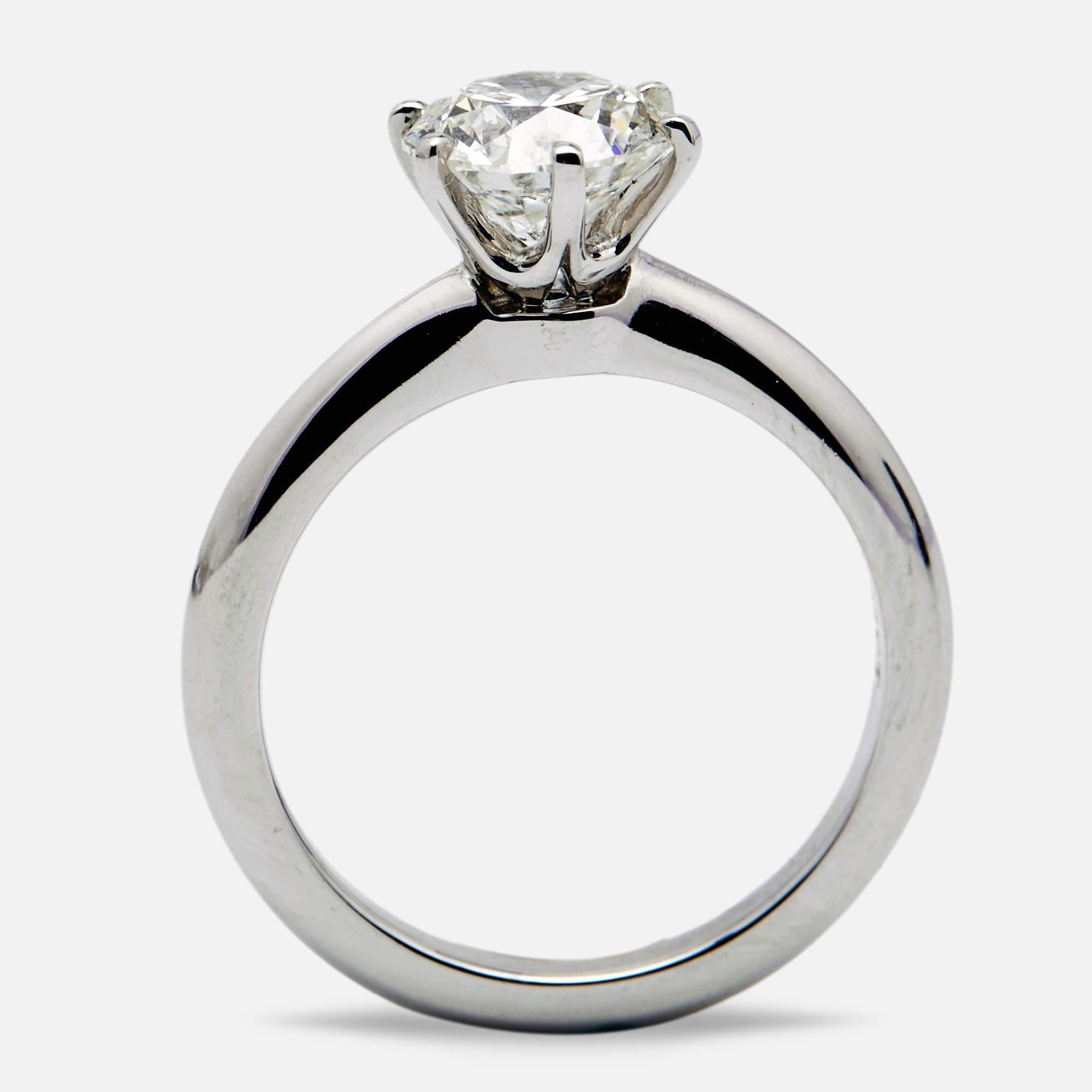 Contemporary Tiffany & Co. The Tiffany Setting Diamond Platinum Solitare Ring Size 52
