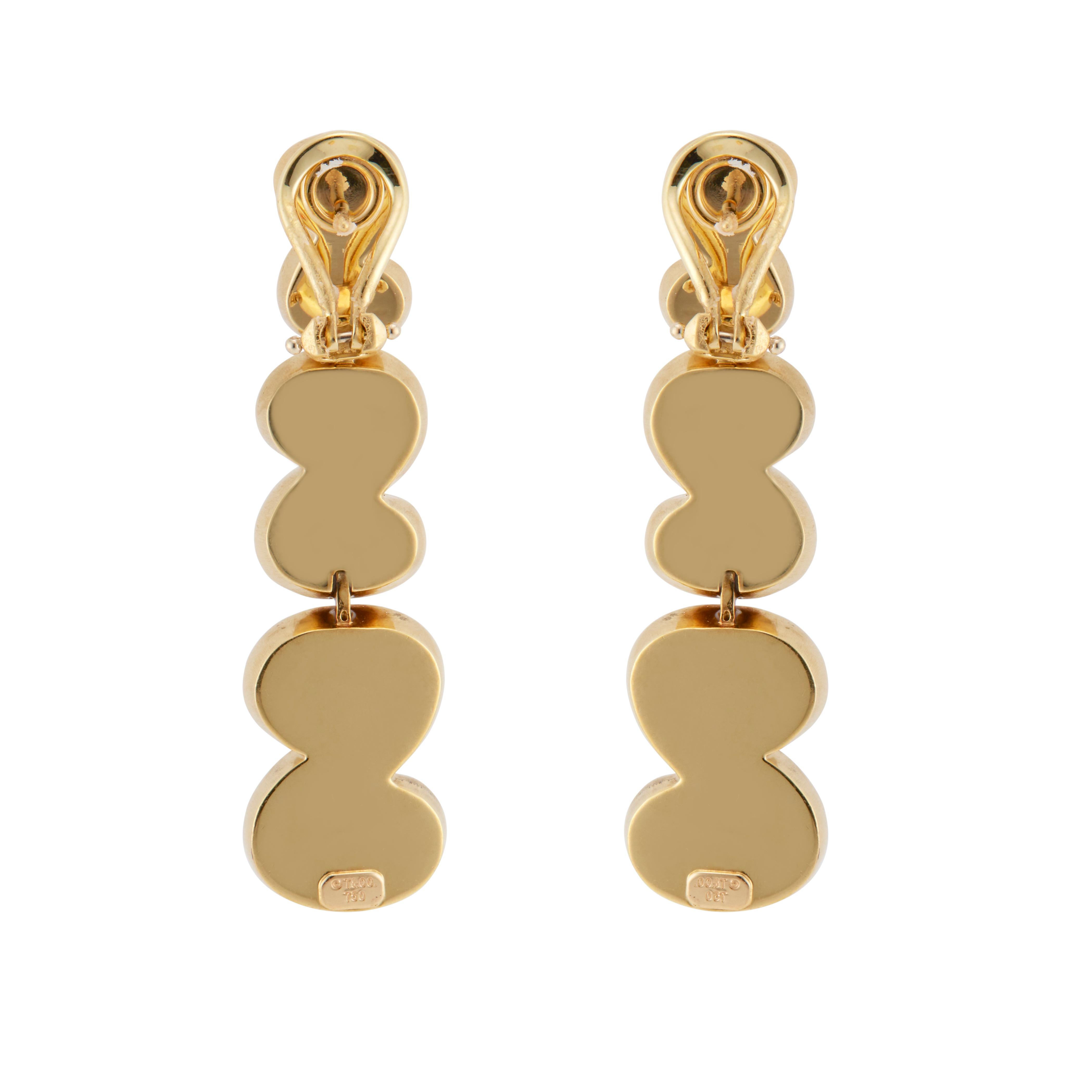 Tiffany & Co. Dreiteilige lange Wirbel-Ohrringe aus Gold im Angebot 1