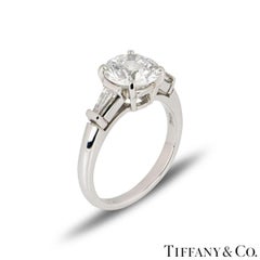 Tiffany & Co. Three-Stone Engagement Ring 2.10 Carat E/VS1