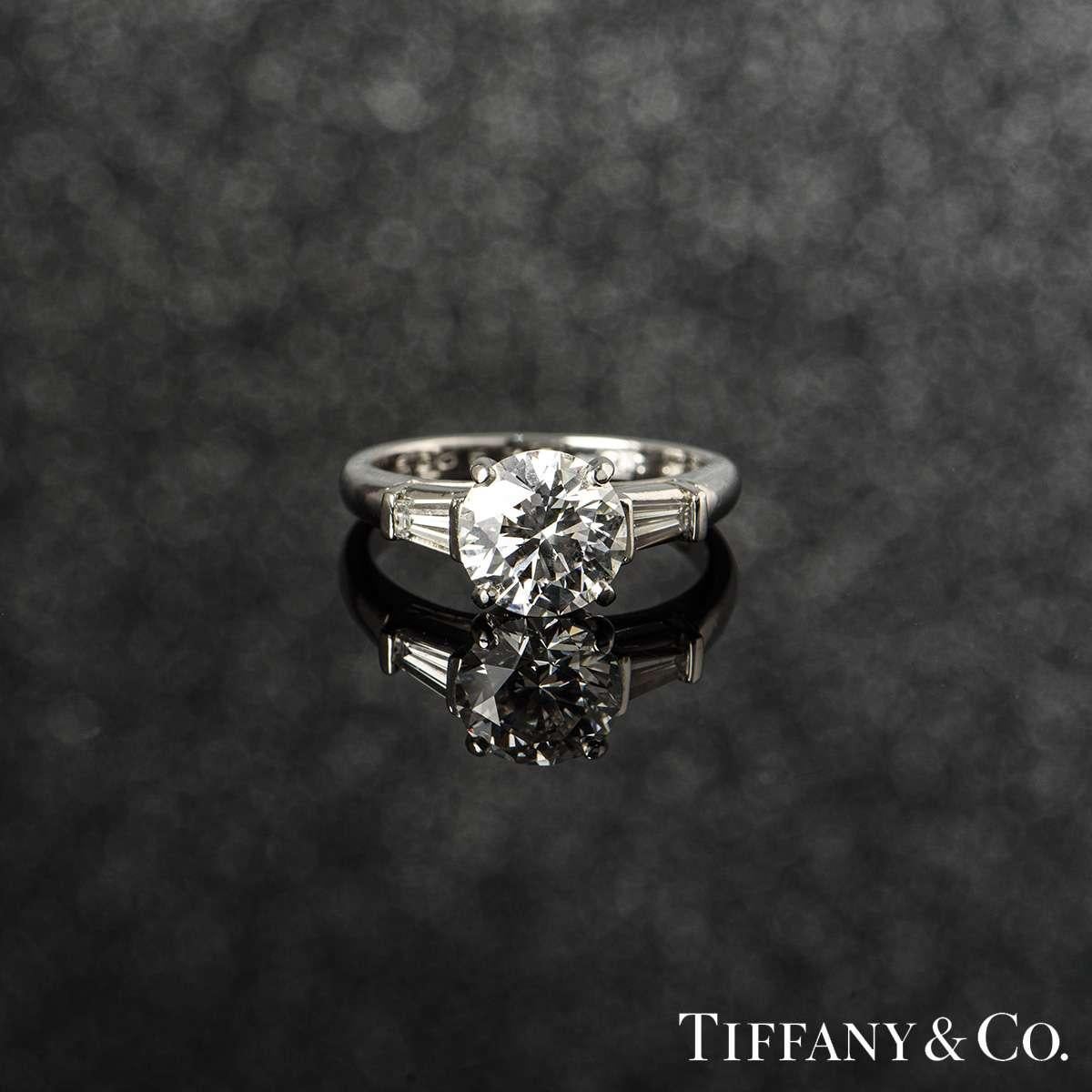 Round Cut Tiffany & Co. Three-Stone Engagement Ring 2.10 Carat E/VS1 For Sale