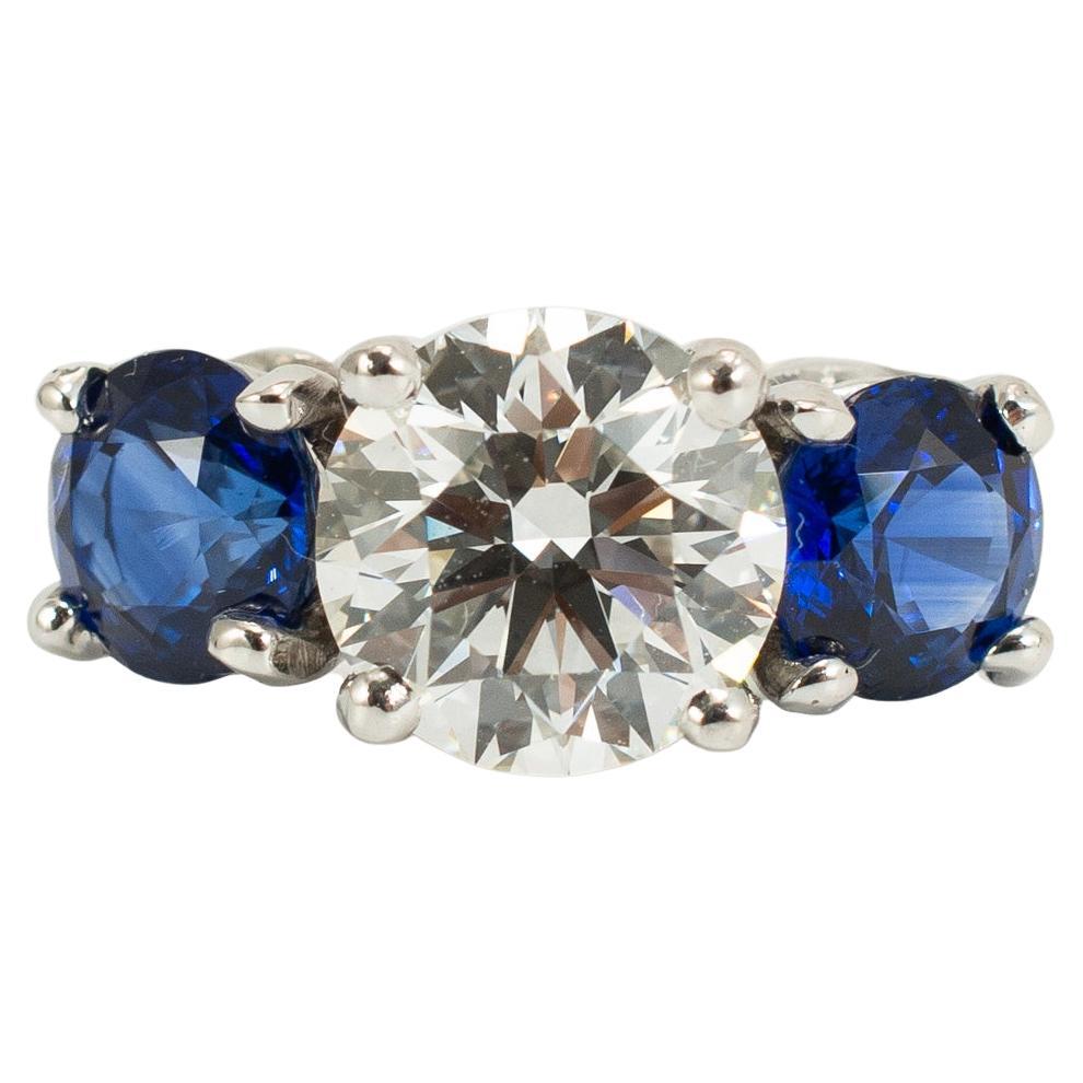 Tiffany
Co. Bague de fiançailles trois pierres en platine 1.31ct Gia Diamond Sapphire