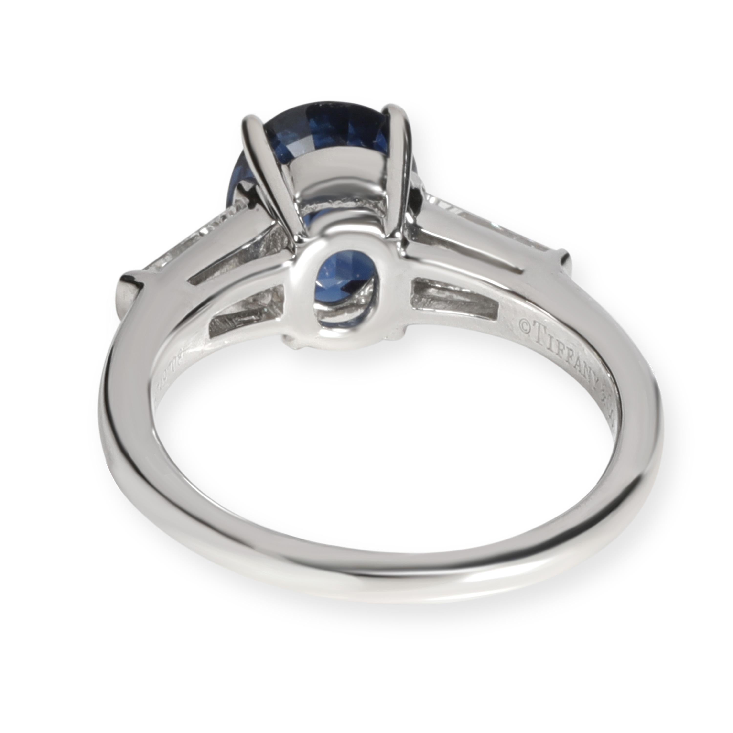 Tiffany & Co. Three Stone Sapphire & Diamond Ring in Platinum 0.50 CTW

PRIMARY DETAILS
SKU: 106130
Listing Title: Tiffany & Co. Three Stone Sapphire & Diamond Ring in Platinum 0.50 CTW
Condition Description: Retails for 14,100 USD. In excellent