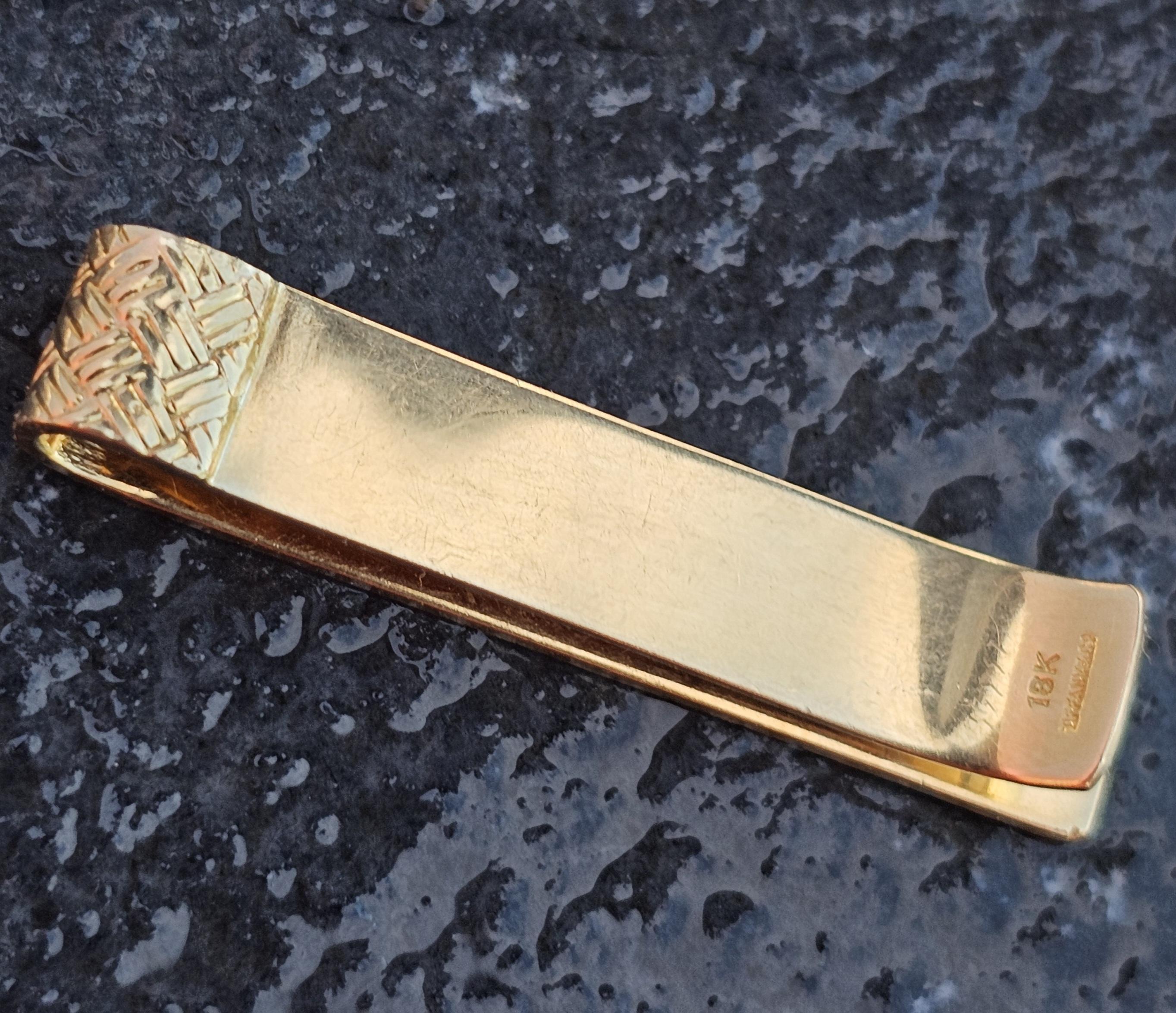 Tiffany & Co. Pasador de corbata tejido de cesta 13g oro amarillo 18k 1.75