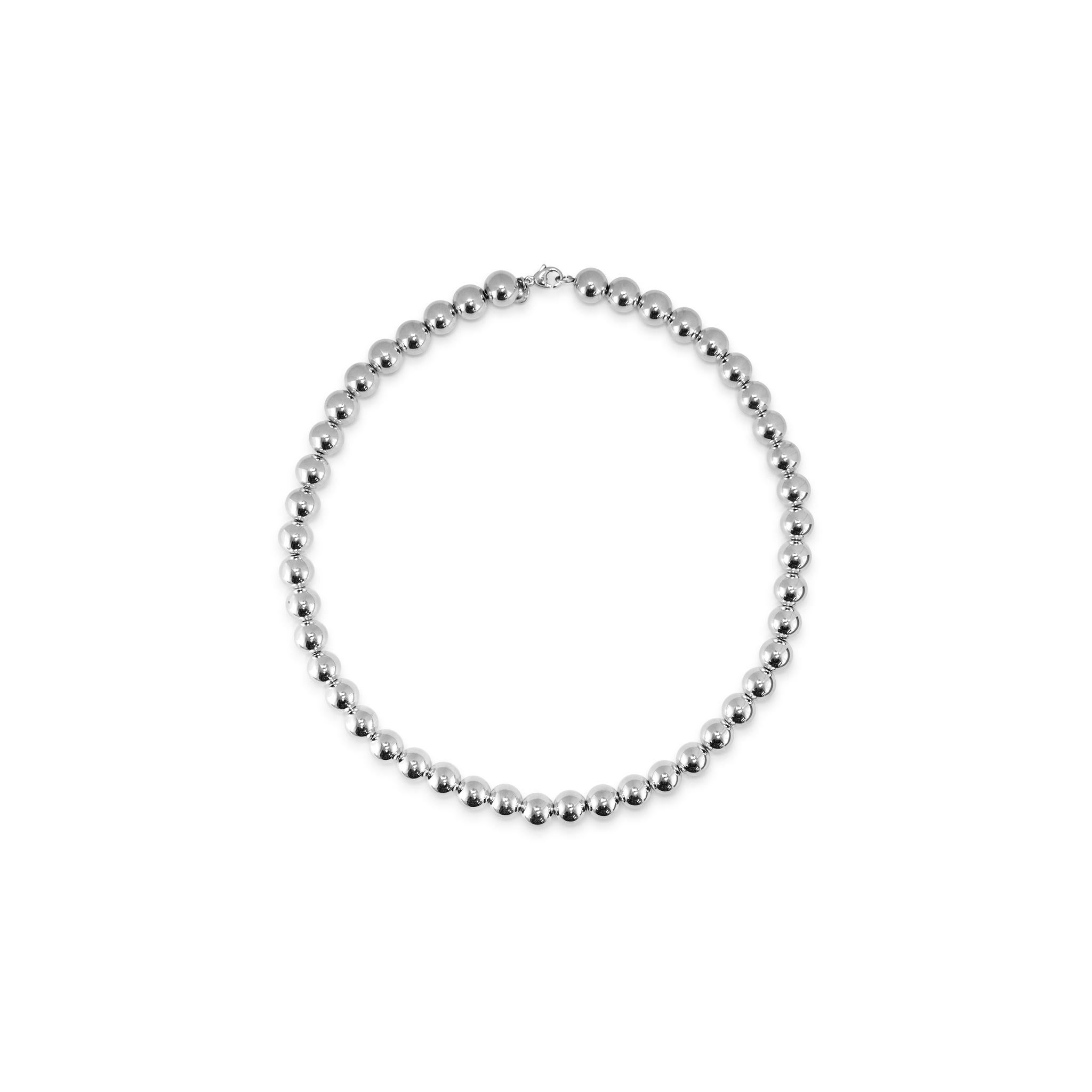 Marke: Tiffany & Co.

Geschlecht: Frauen

Metall Typ: 925 Sterling Silber

Länge: 925 Sterling Silber

Breite: 10,00 mm

Gewicht: 49,63 Gramm

Die Designerin von TIFFANY & CO.  Silber, Perlenkette.. Graviert mit 