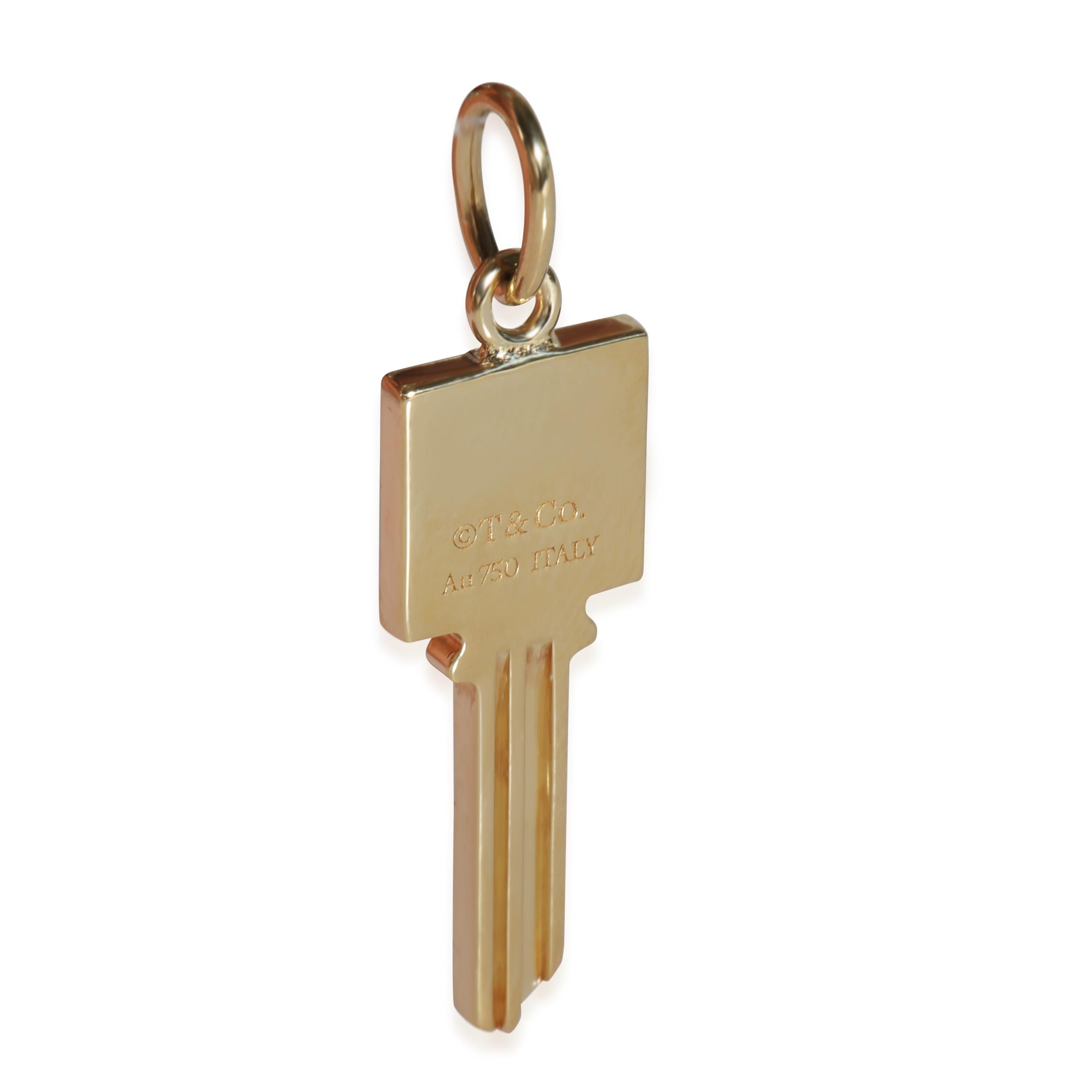 Tiffany & Co. Tiffany Key Pendant in 18k Yellow Gold 0.12 CTW

PRIMARY DETAILS
SKU: 144351
Listing Title: Tiffany & Co. Tiffany Key Pendant in 18k Yellow Gold 0.12 CTW
Condition Description: Tiffany & Co. launched its Keys collection in 2009, but