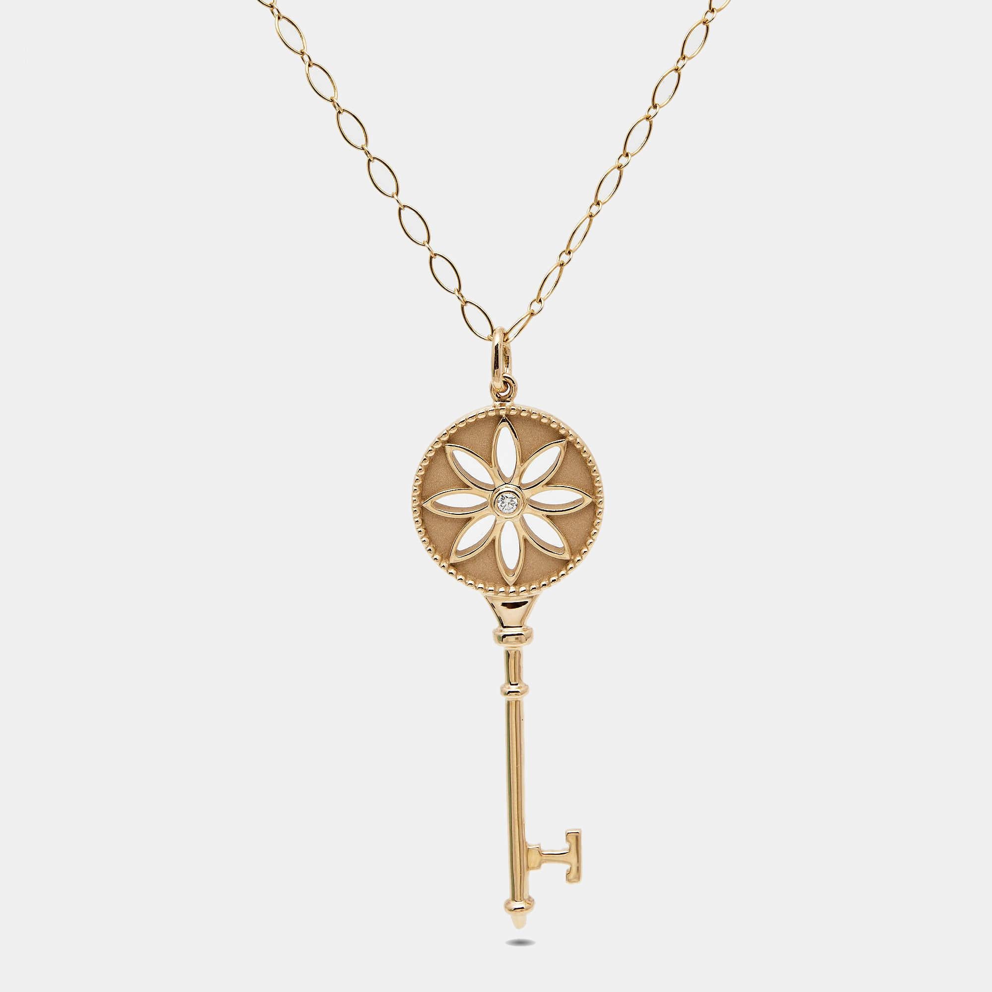 Radiating hope and optimism and symbolizing a bright future, the Tiffany keys from Tiffany & Co. are much loved and instantly recognizable. This pendant necklace, featuring the iconic key, comes crafted from 18K rose gold. It is detailed with a