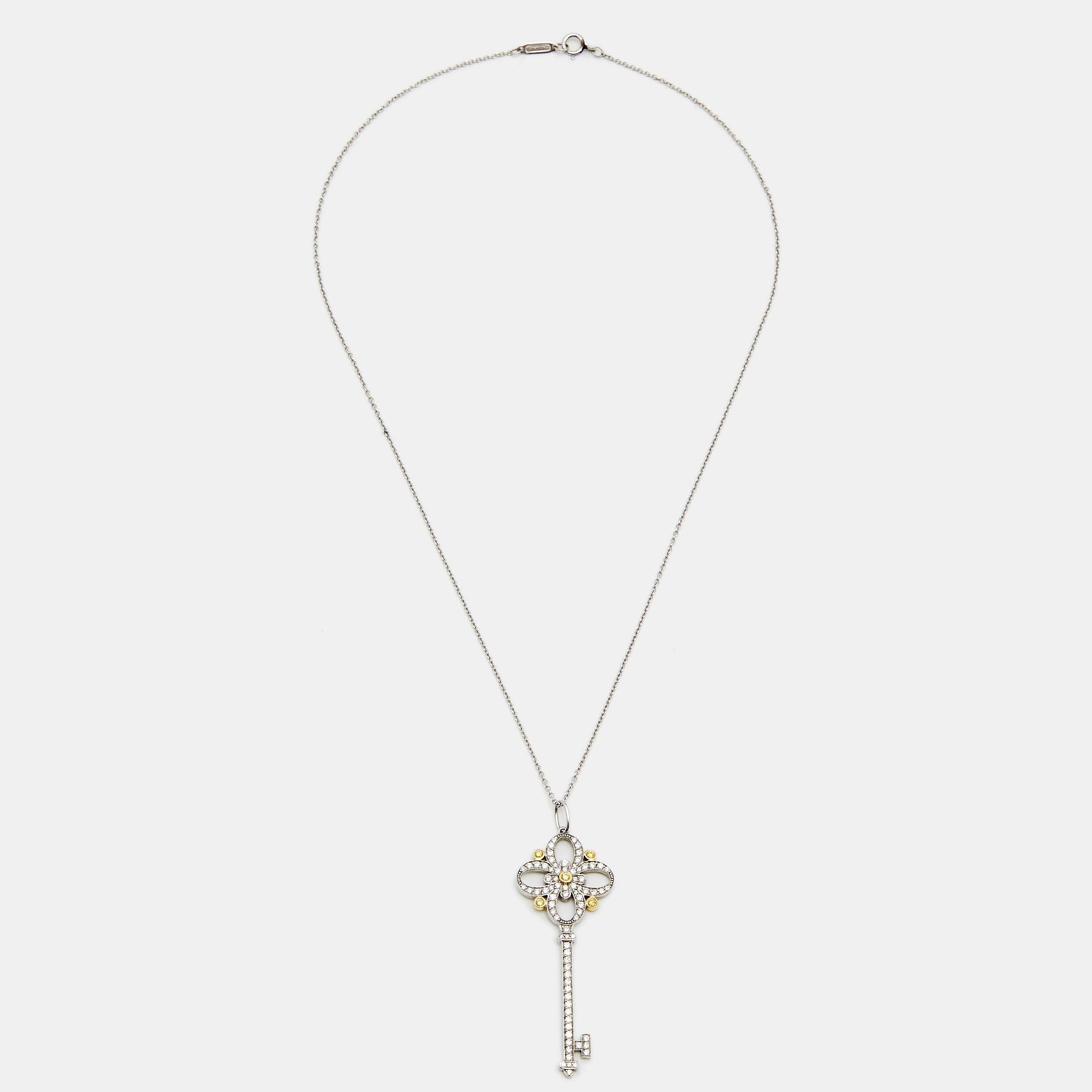 Radiating hope & optimism and symbolizing a bright future, the Tiffany keys from Tiffany & Co. are much loved and instantly recognizable. This necklace, featuring the Tiffany key pendant, comes crafted from platinum and 18k yellow gold. The key is