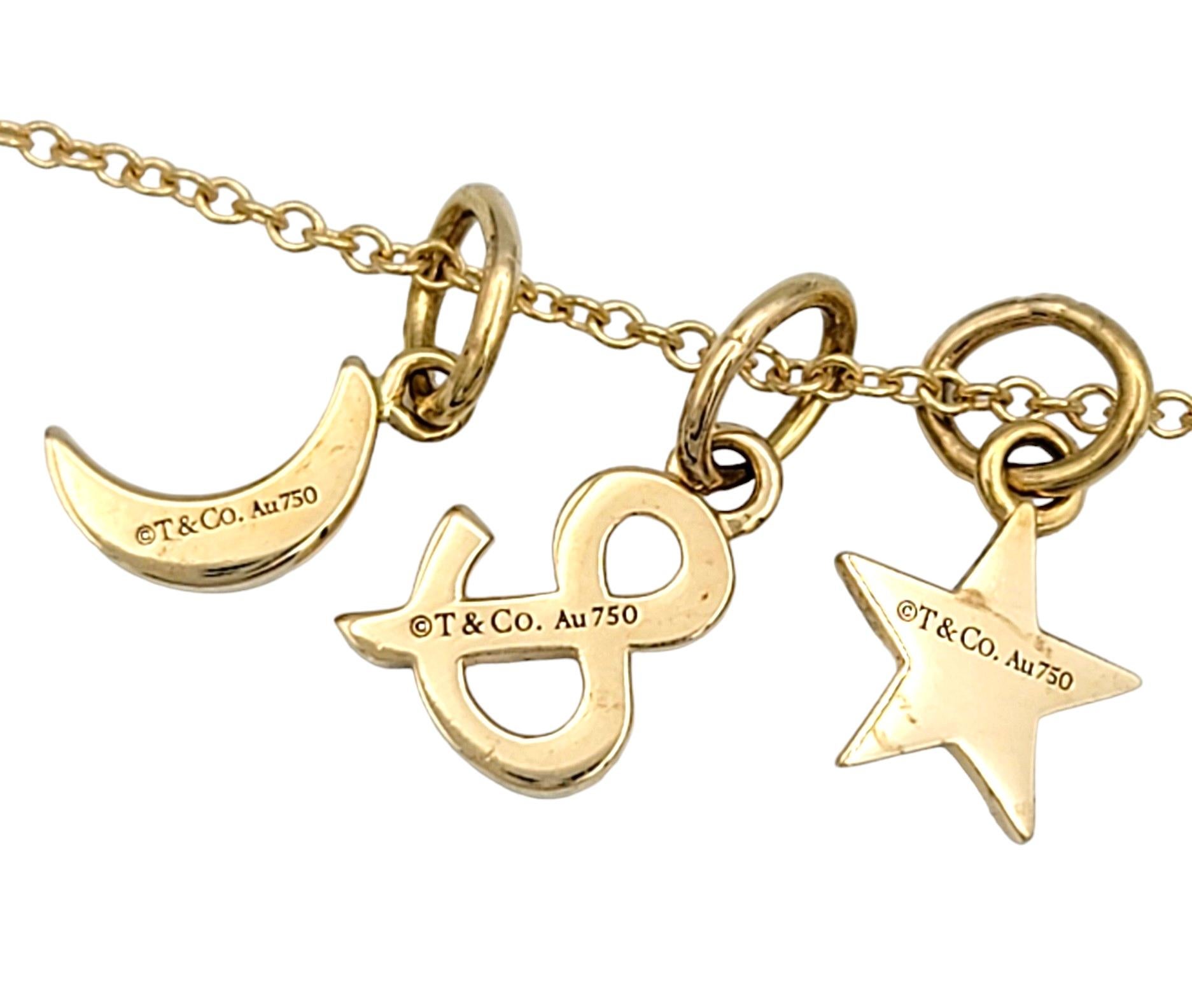 Tiffany & Co. Tiffany Love Moon and Star Charm collier en or rose 18 carats Bon état à Scottsdale, AZ