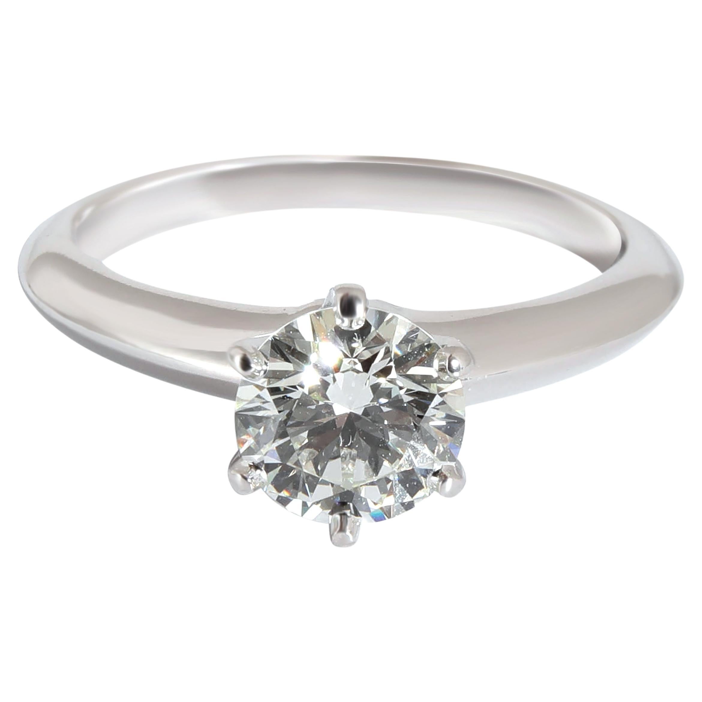 Tiffany & Co. Anillo de compromiso con engaste Tiffany en platino I VVS1 1.19 CTW