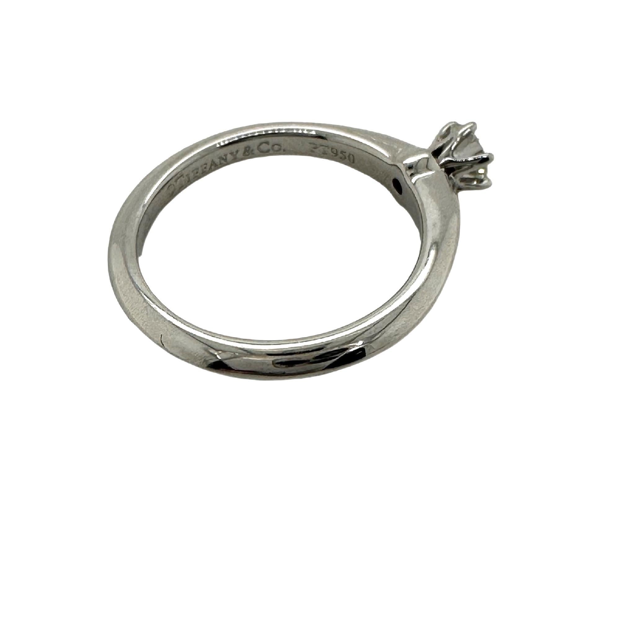 Tiffany & Co Tiffany Setting Round Diamond 0.20 cts G VS1 Engagement Ring Plat For Sale 2