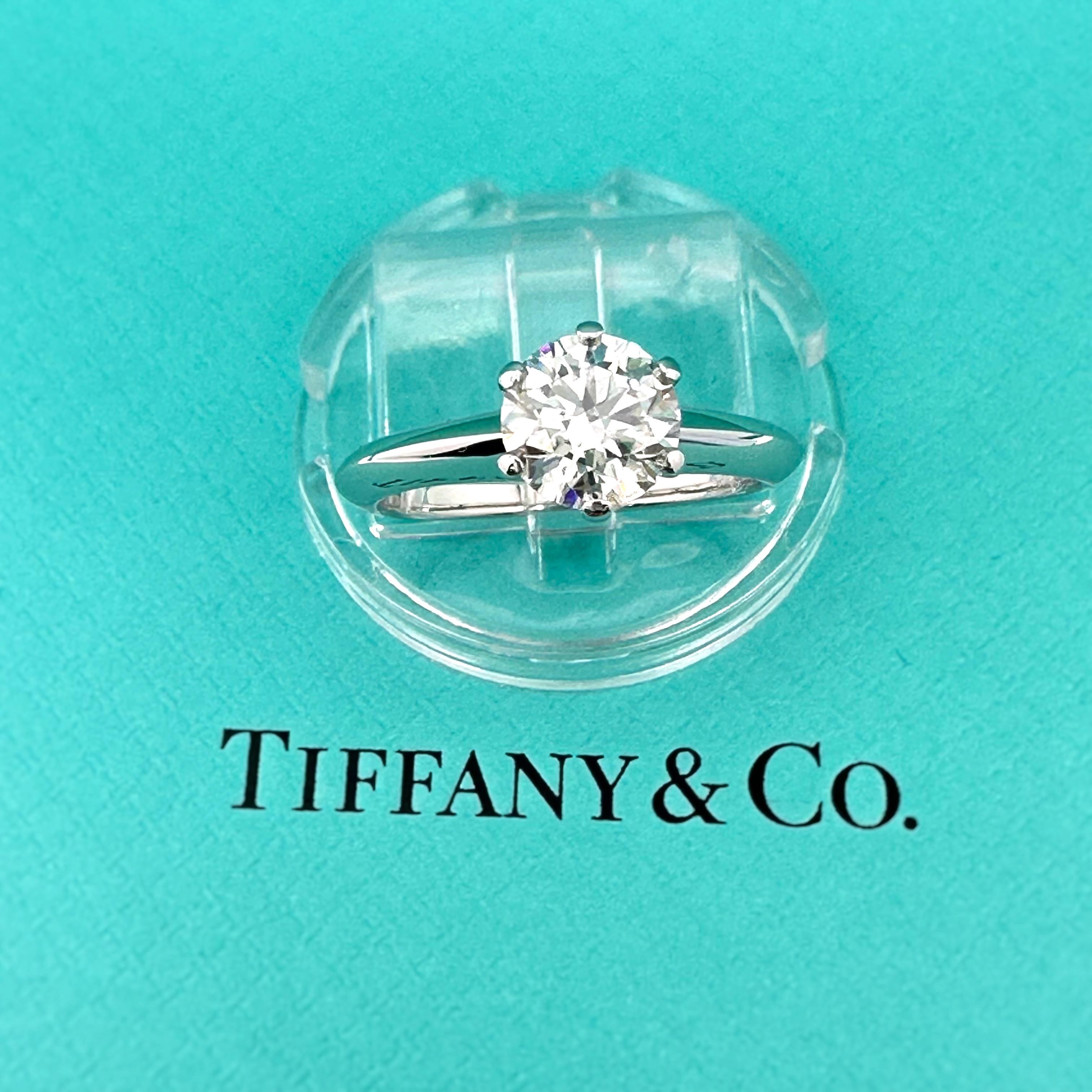 Tiffany & Co Tiffany Setting Round Diamond 1.01 CTS H VS2 Engagement Ring Plat For Sale 11